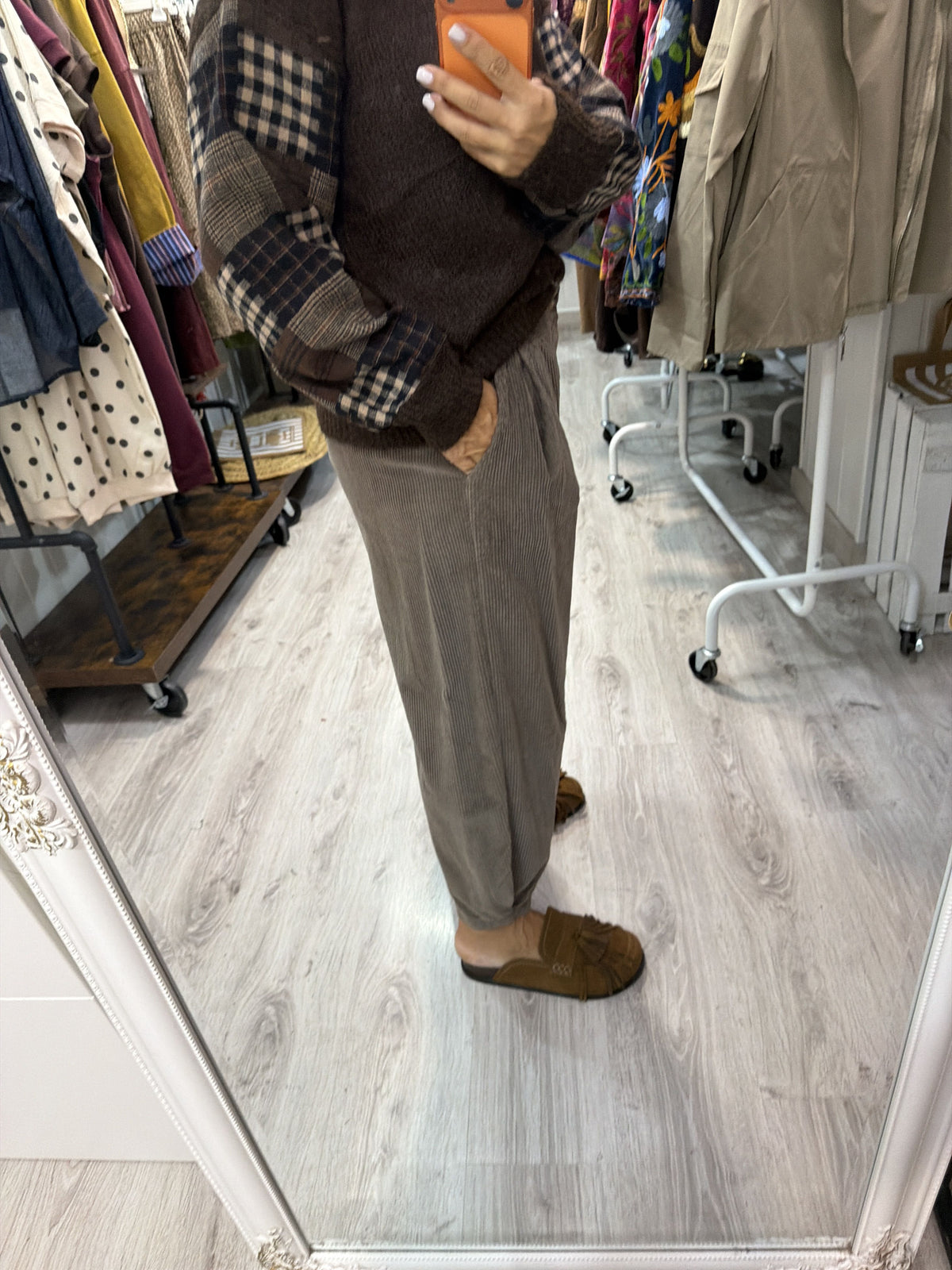 Pantalon pana slouchy taupe