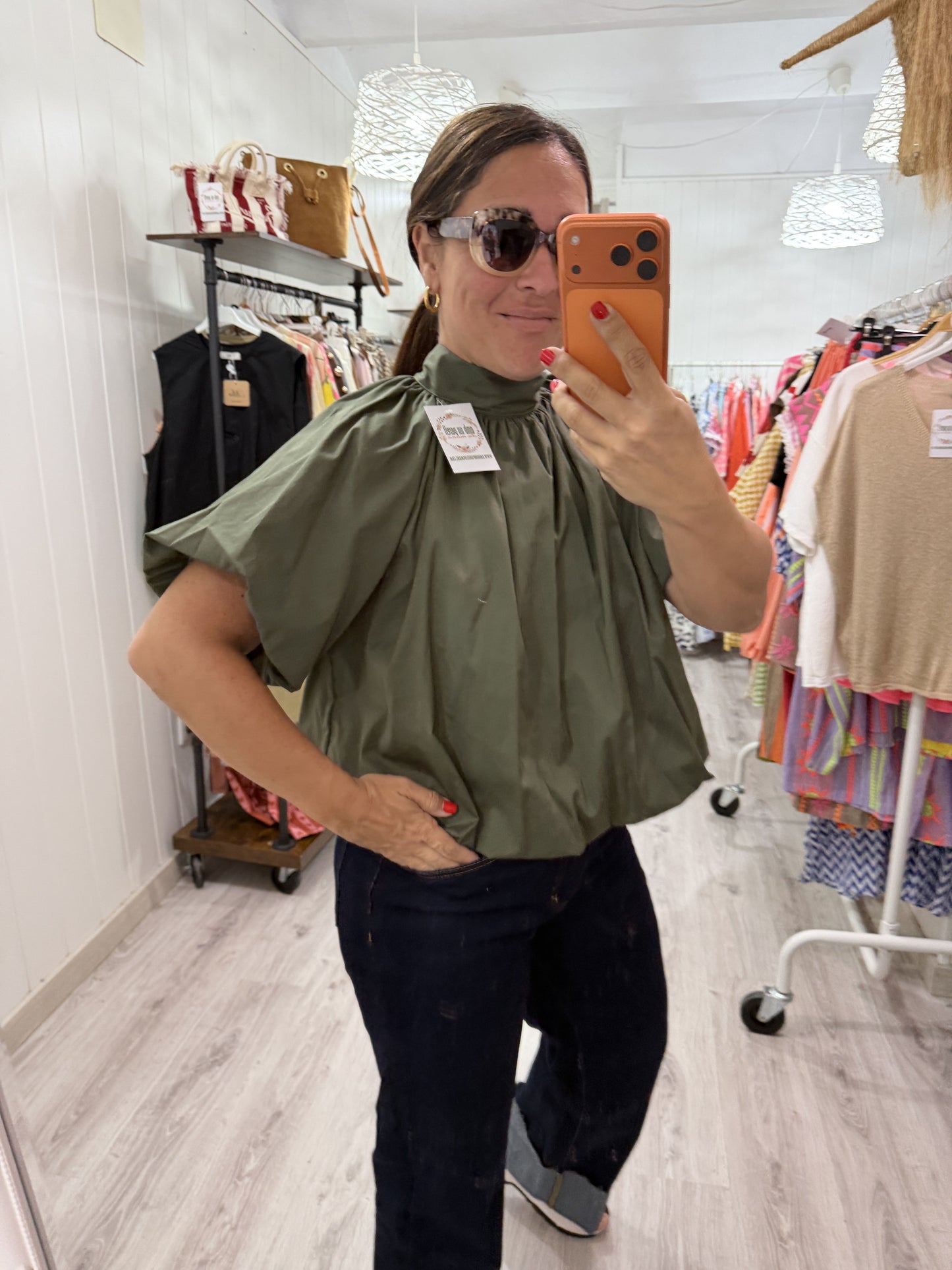 Blusa Lissa lazo espalda descubierta kaki