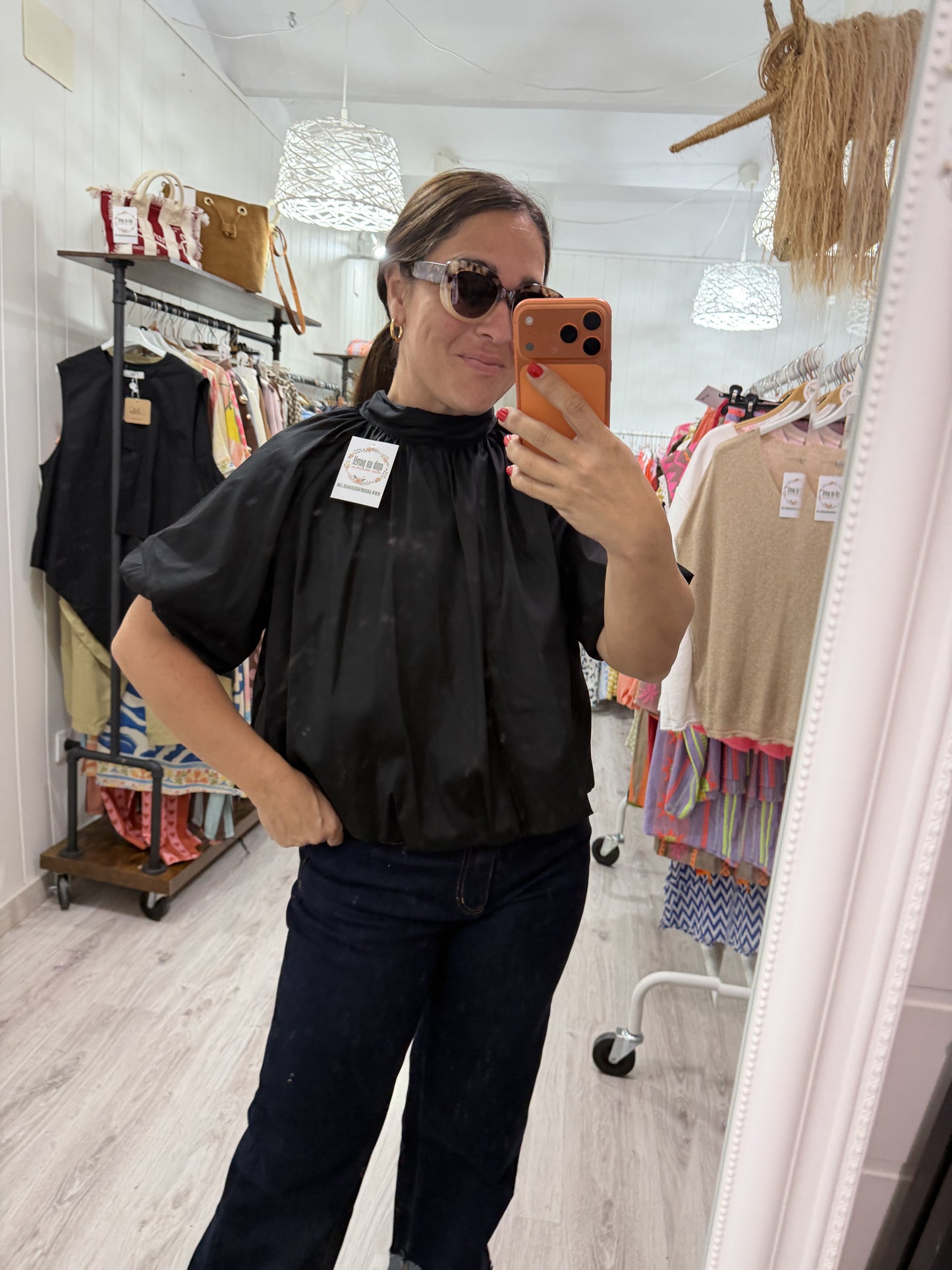 Blusa Lissa lazo espalda descubierta negro