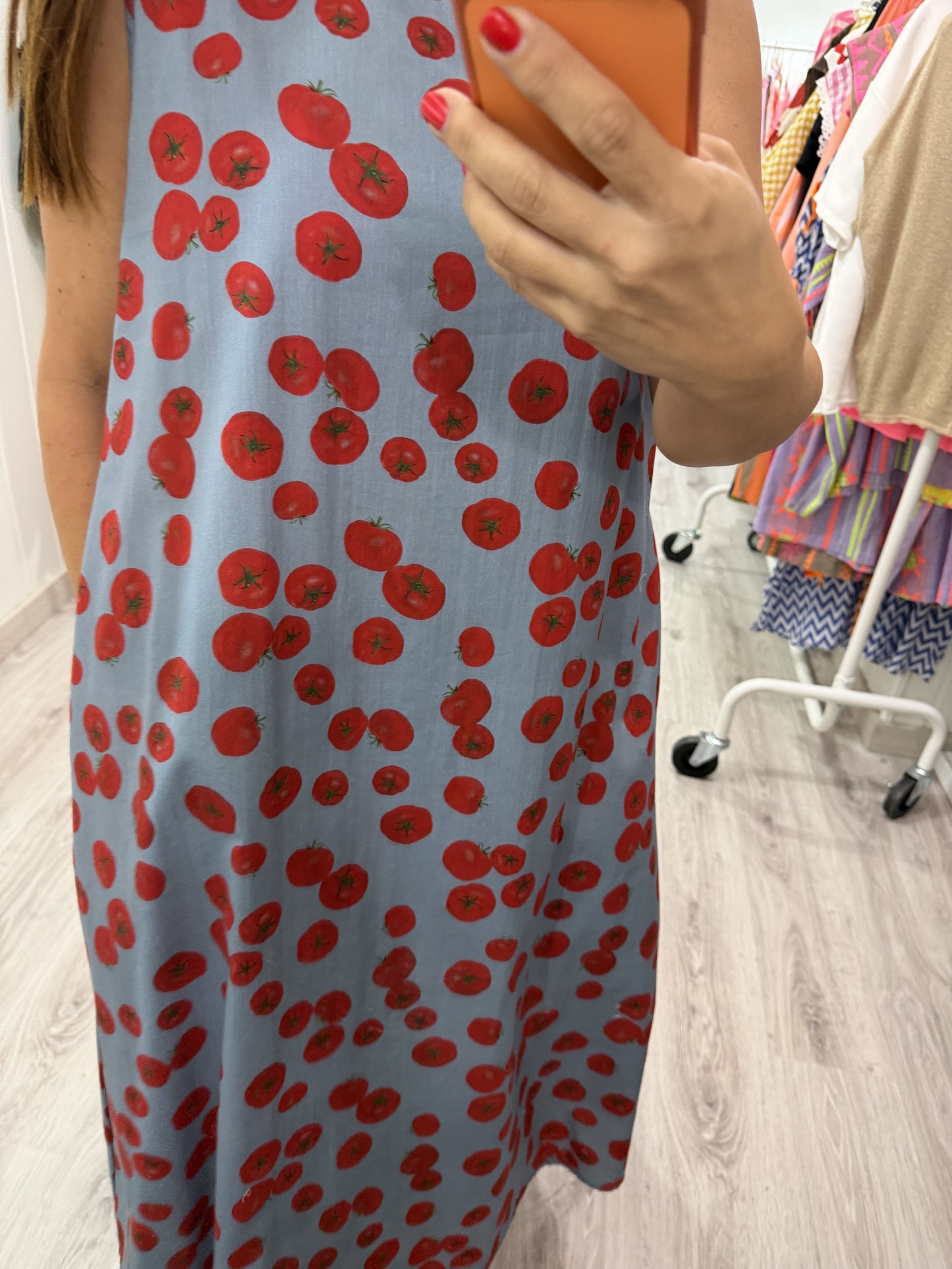 Vestido Tomates azul sin mangas