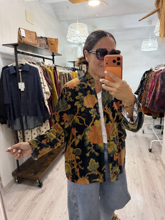 Chaqueta Suzani terciopelo estampado flores petróleo, caldera y mostaza