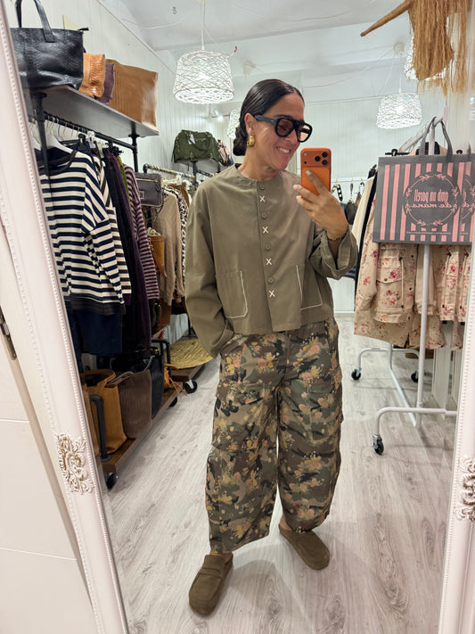 Chaqueta Cruz kaki
