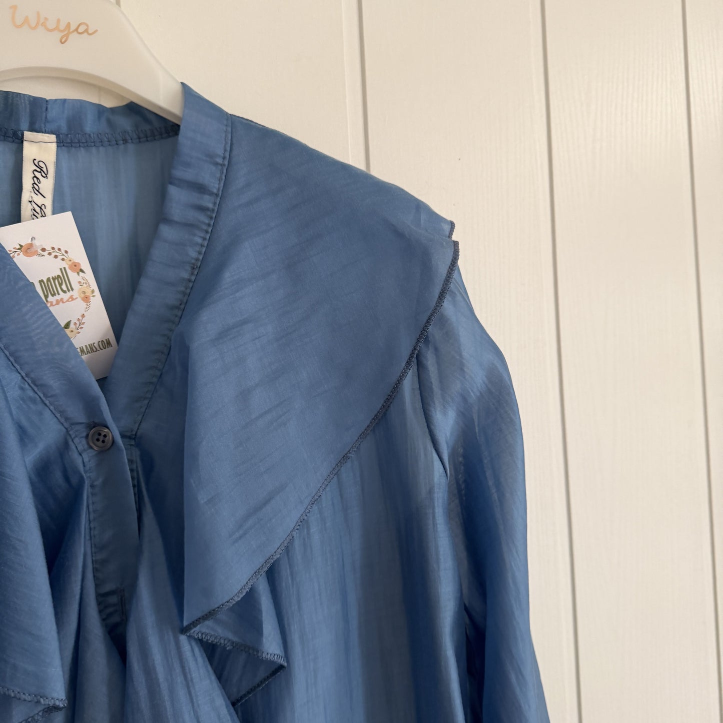 Blusa Tencel volantes azul