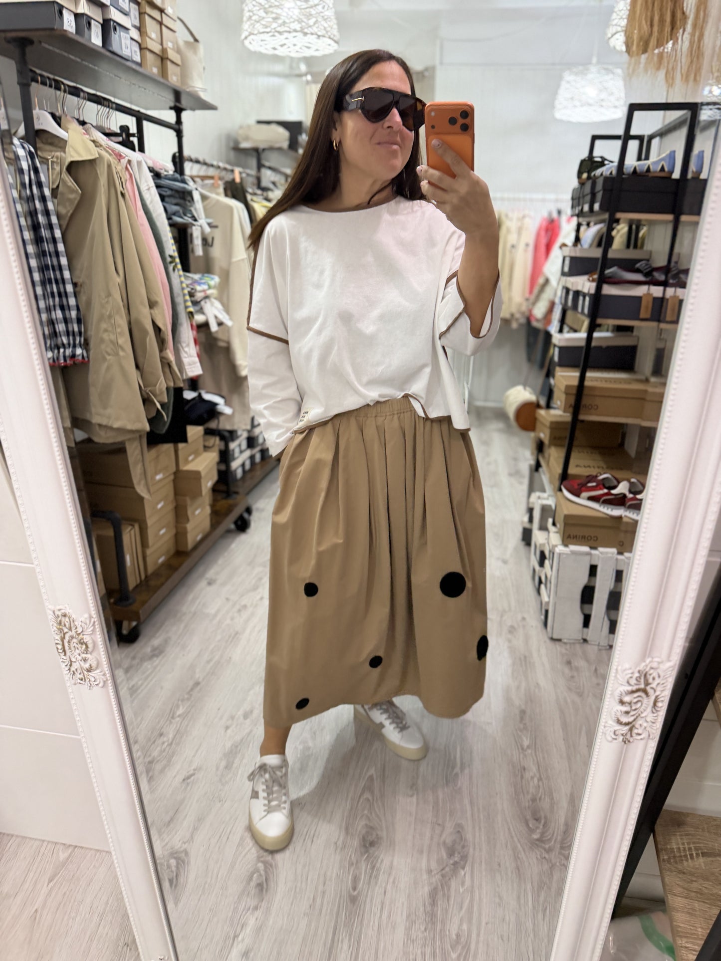 Camiseta Zuri blanca