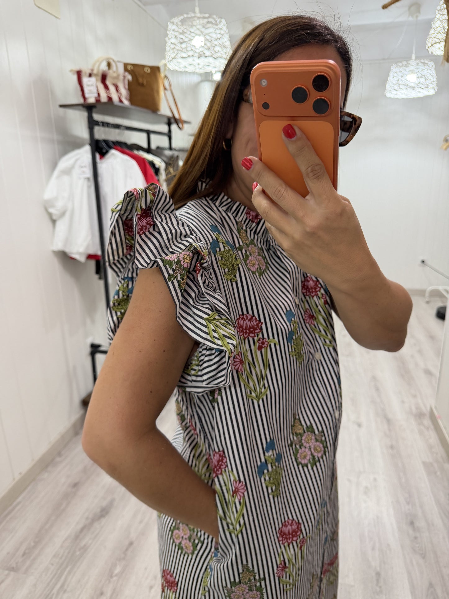 Vestido Indira milrayas negro y flores