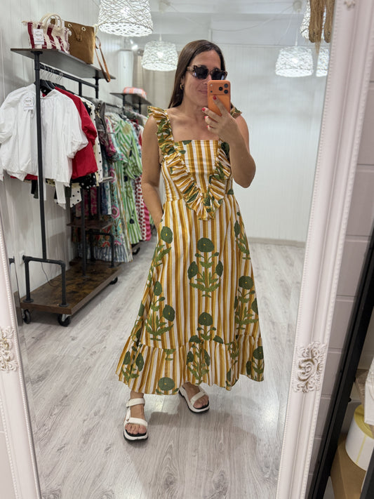 Vestido Rocío mostaza camelias