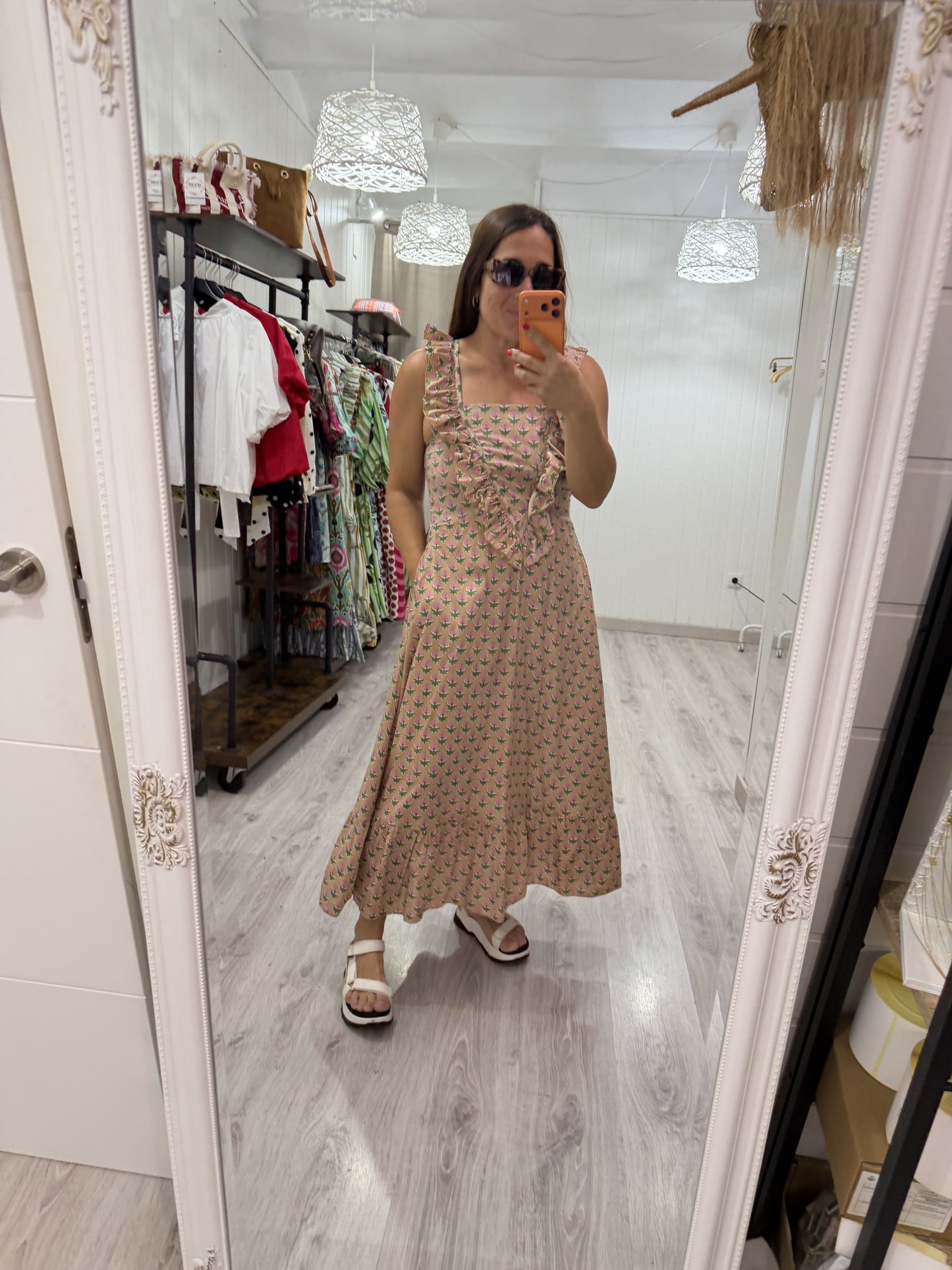 Vestido Rocío beige florecitas
