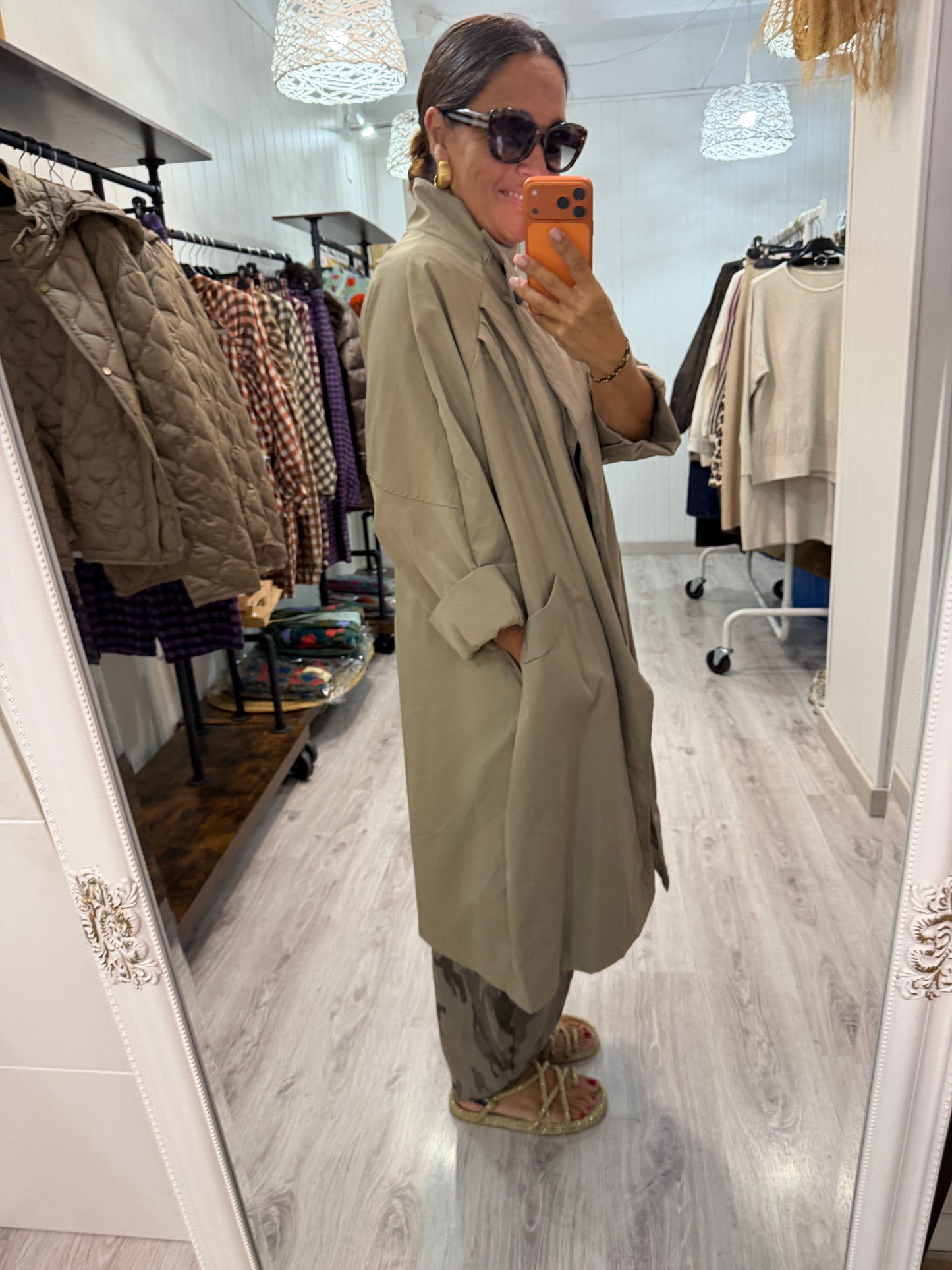 Gabardina Kokoro oversize camel