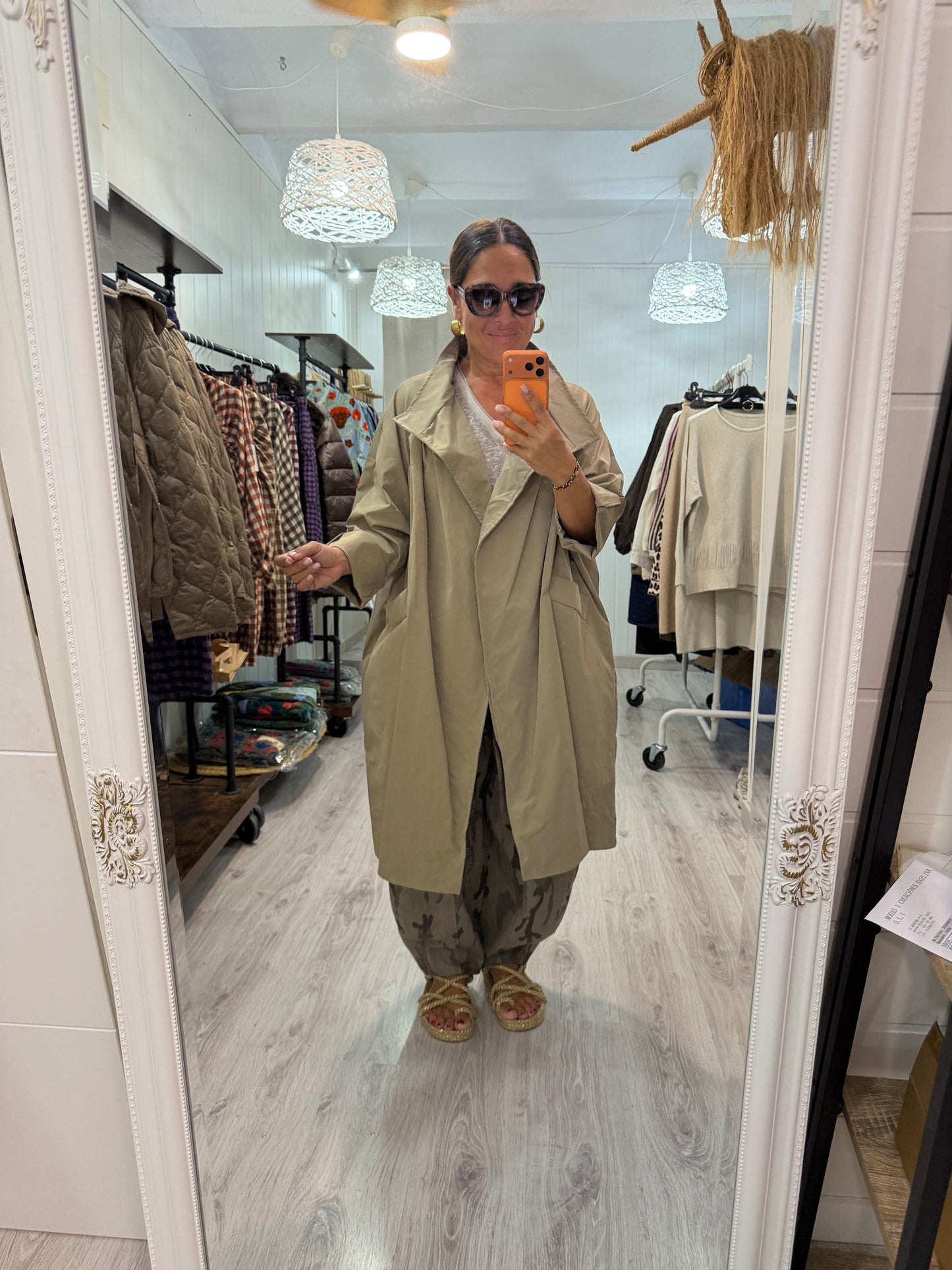 Gabardina Kokoro oversize camel
