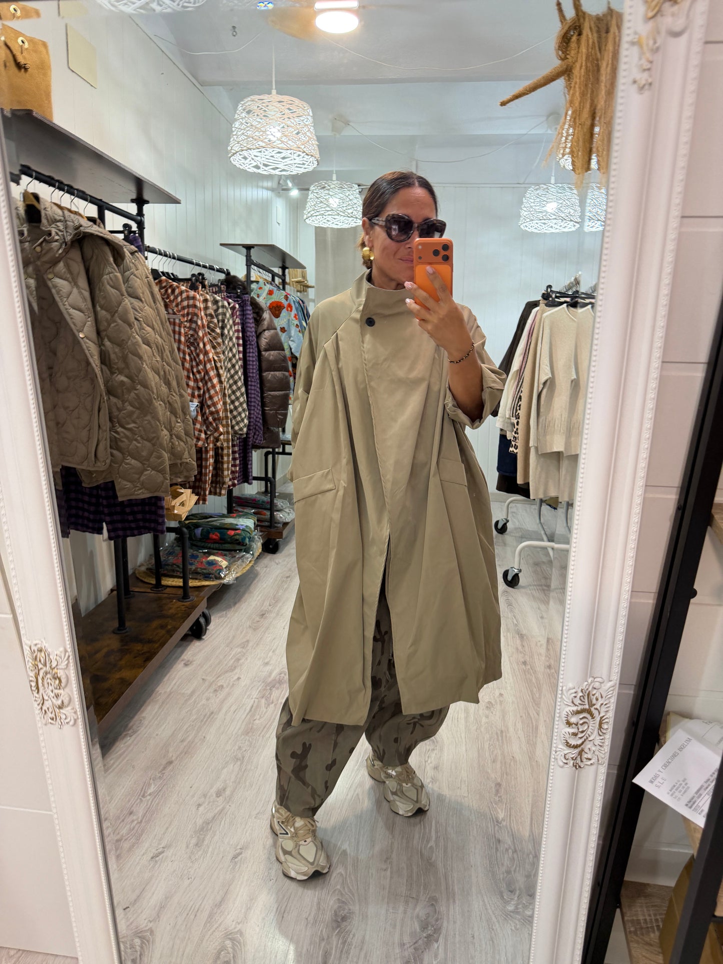 Gabardina Kokoro oversize camel