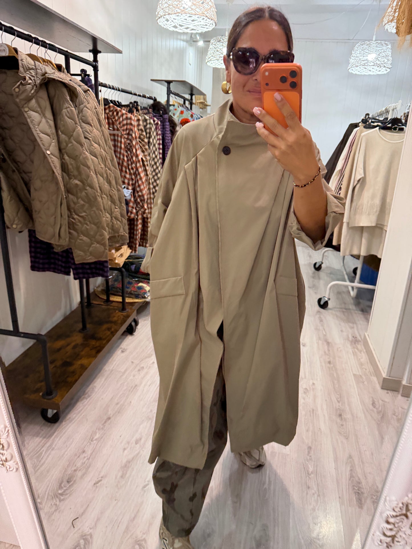 Gabardina Kokoro oversize camel