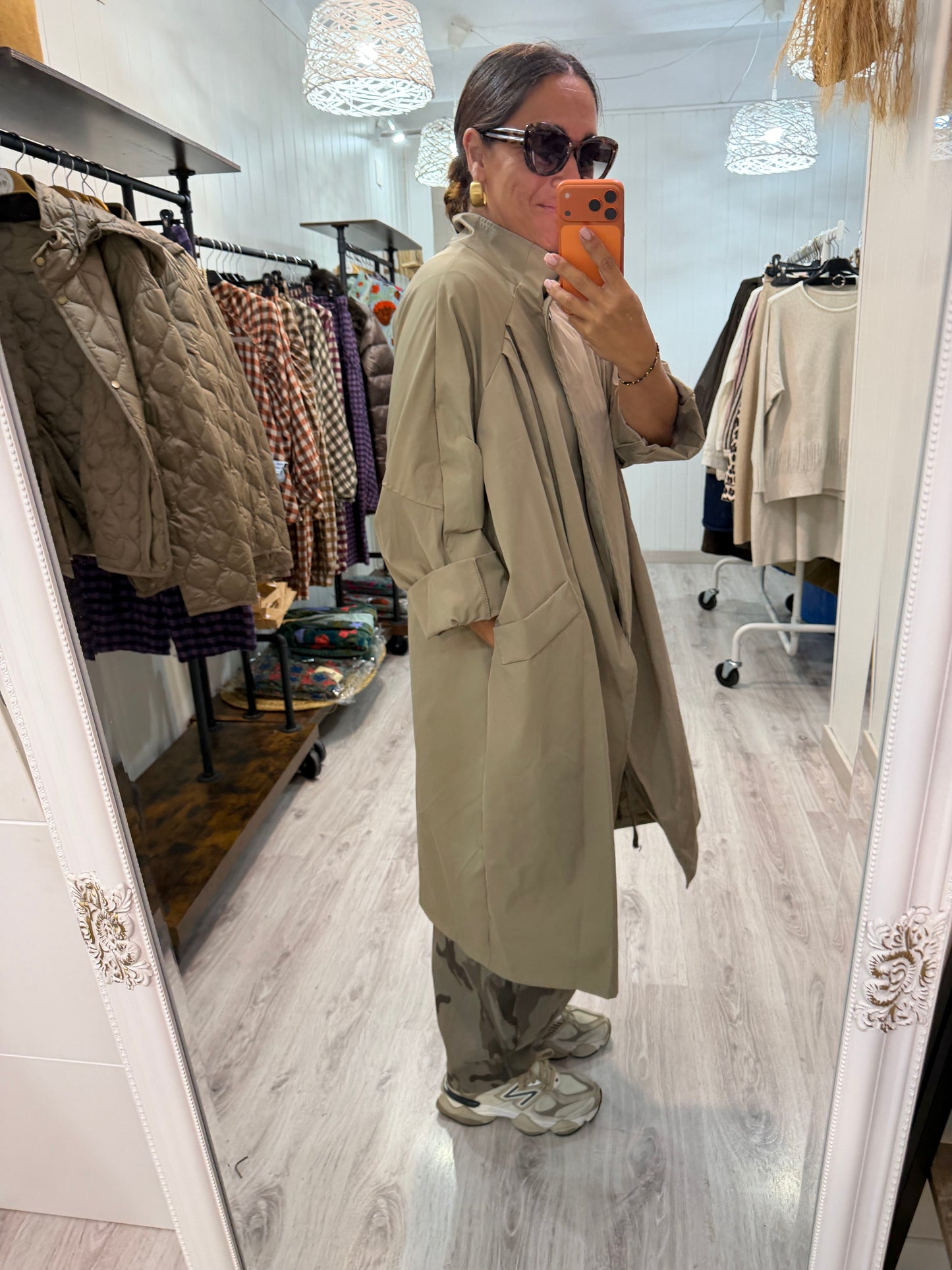 Gabardina Kokoro oversize camel
