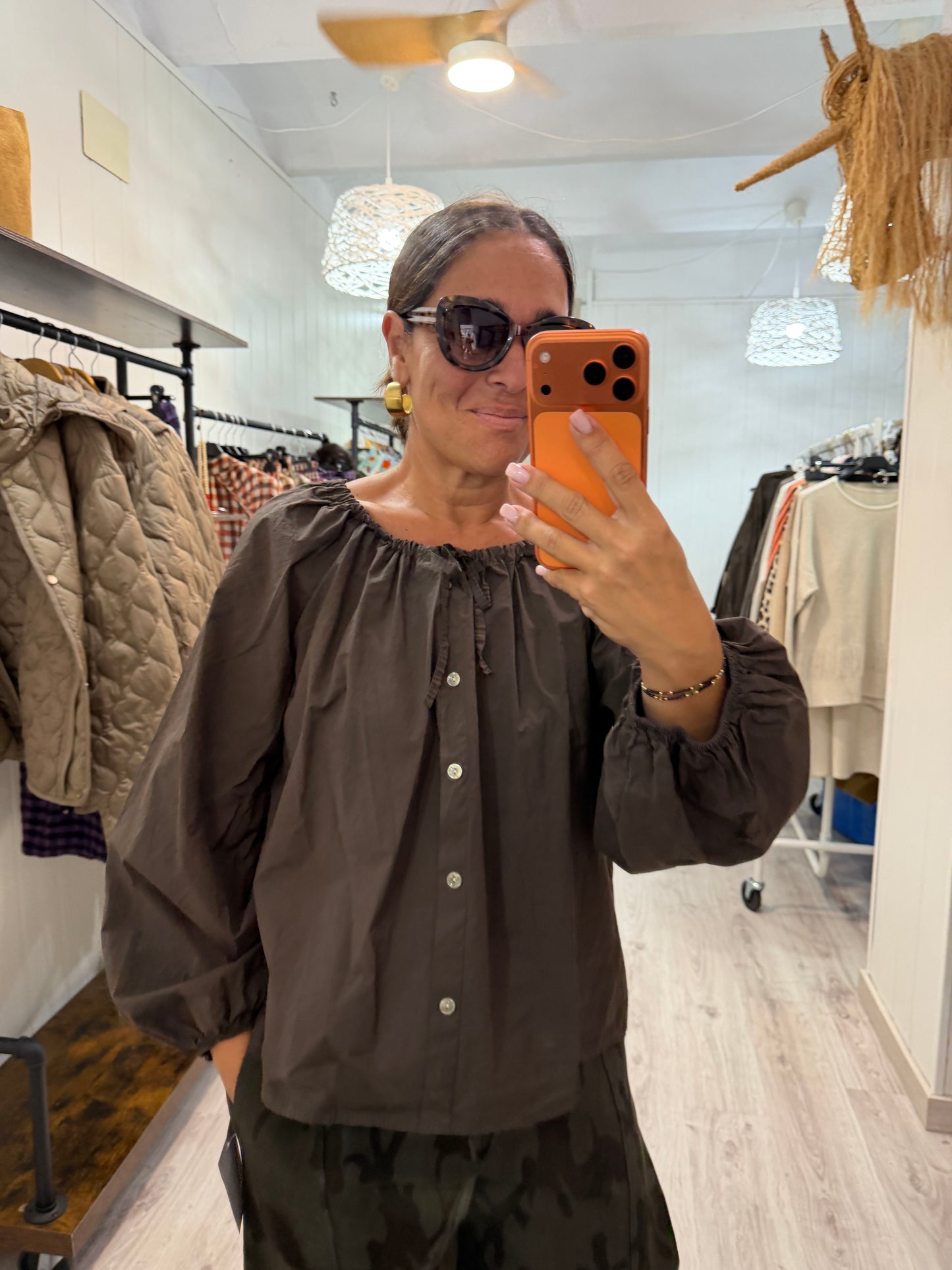 Blusa Aldaia chocolate