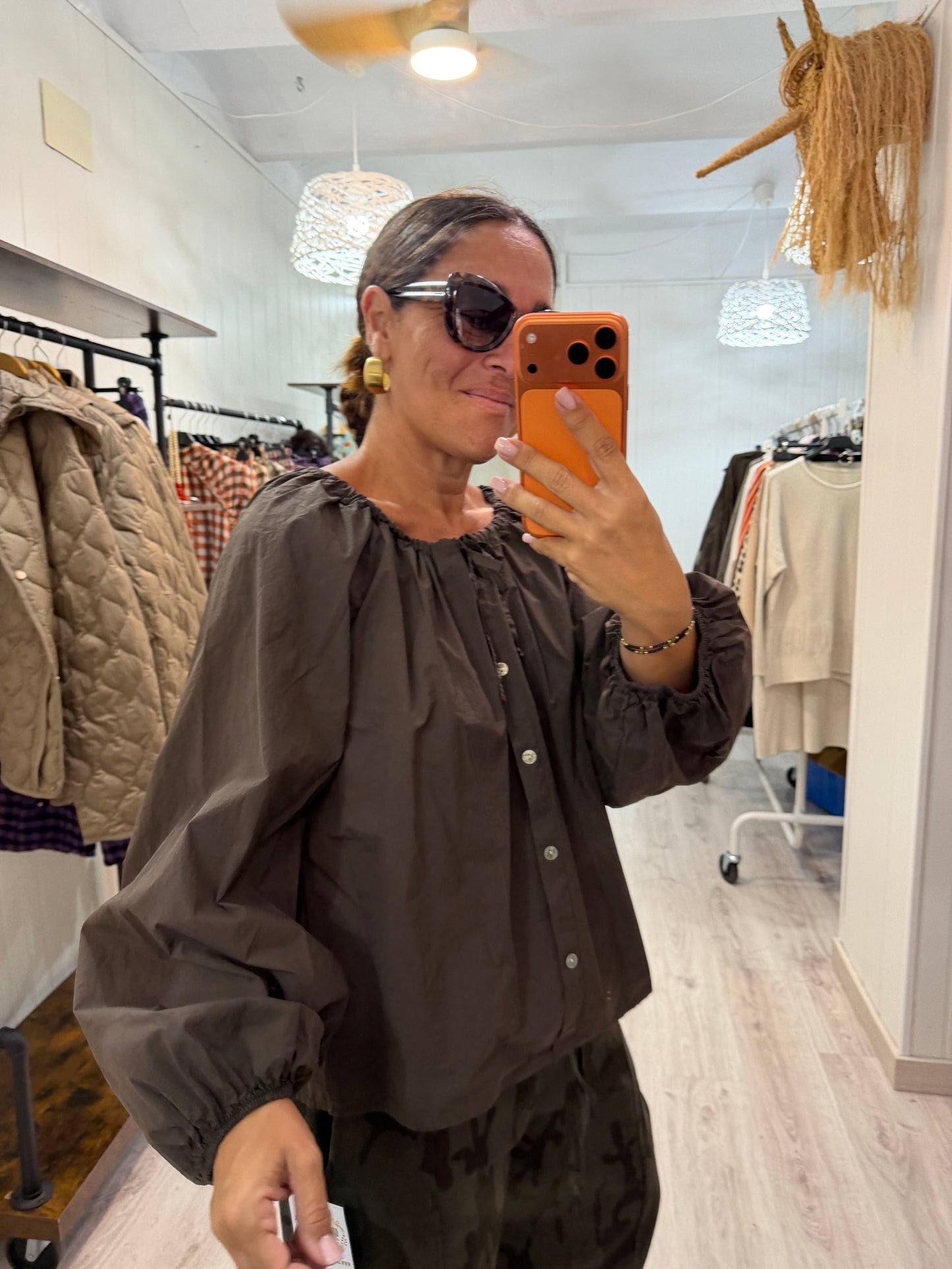 Blusa Aldaia chocolate
