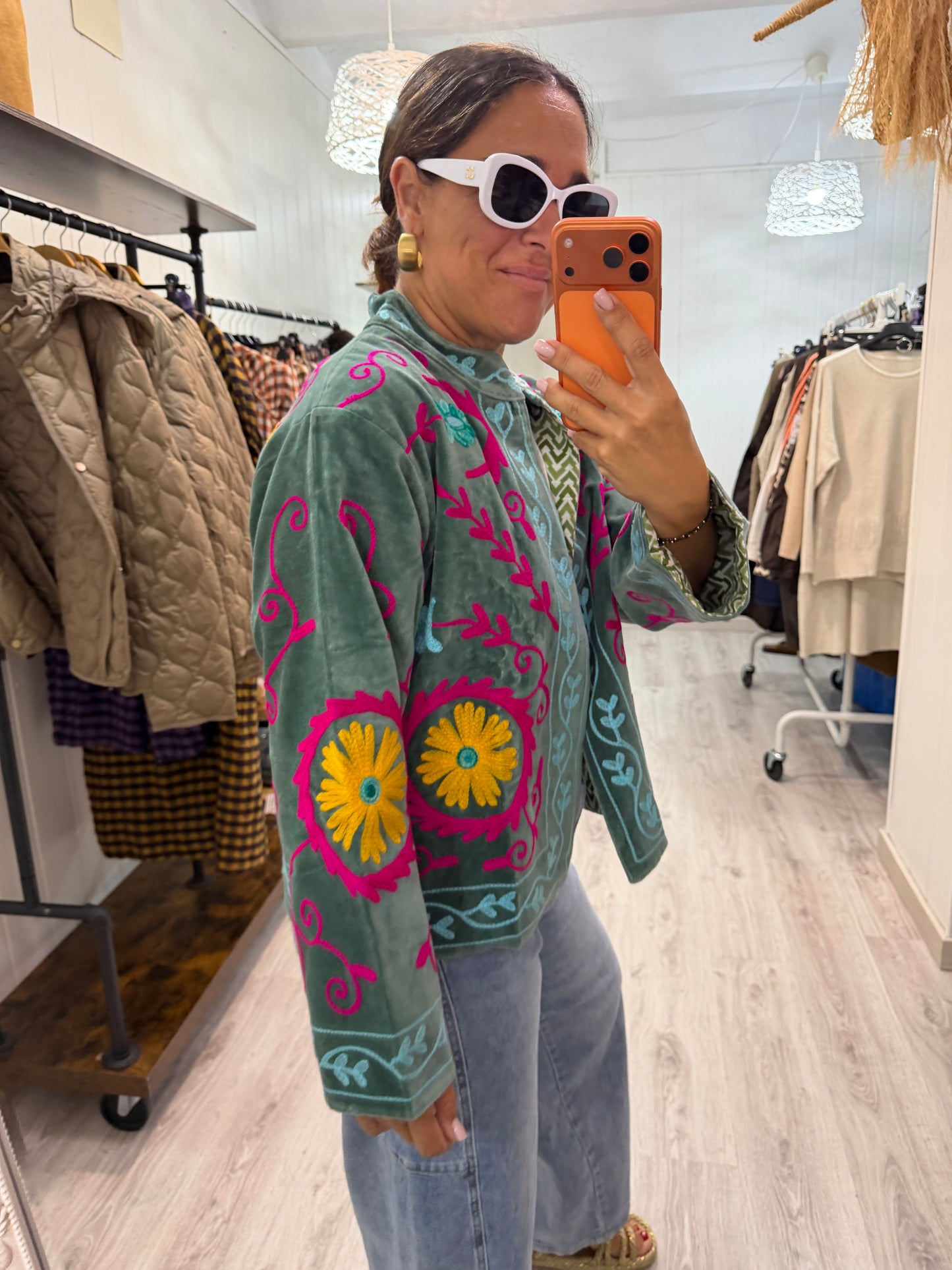 Chaqueta Suzani terciopelo turquesa, fucsia, amarillo
