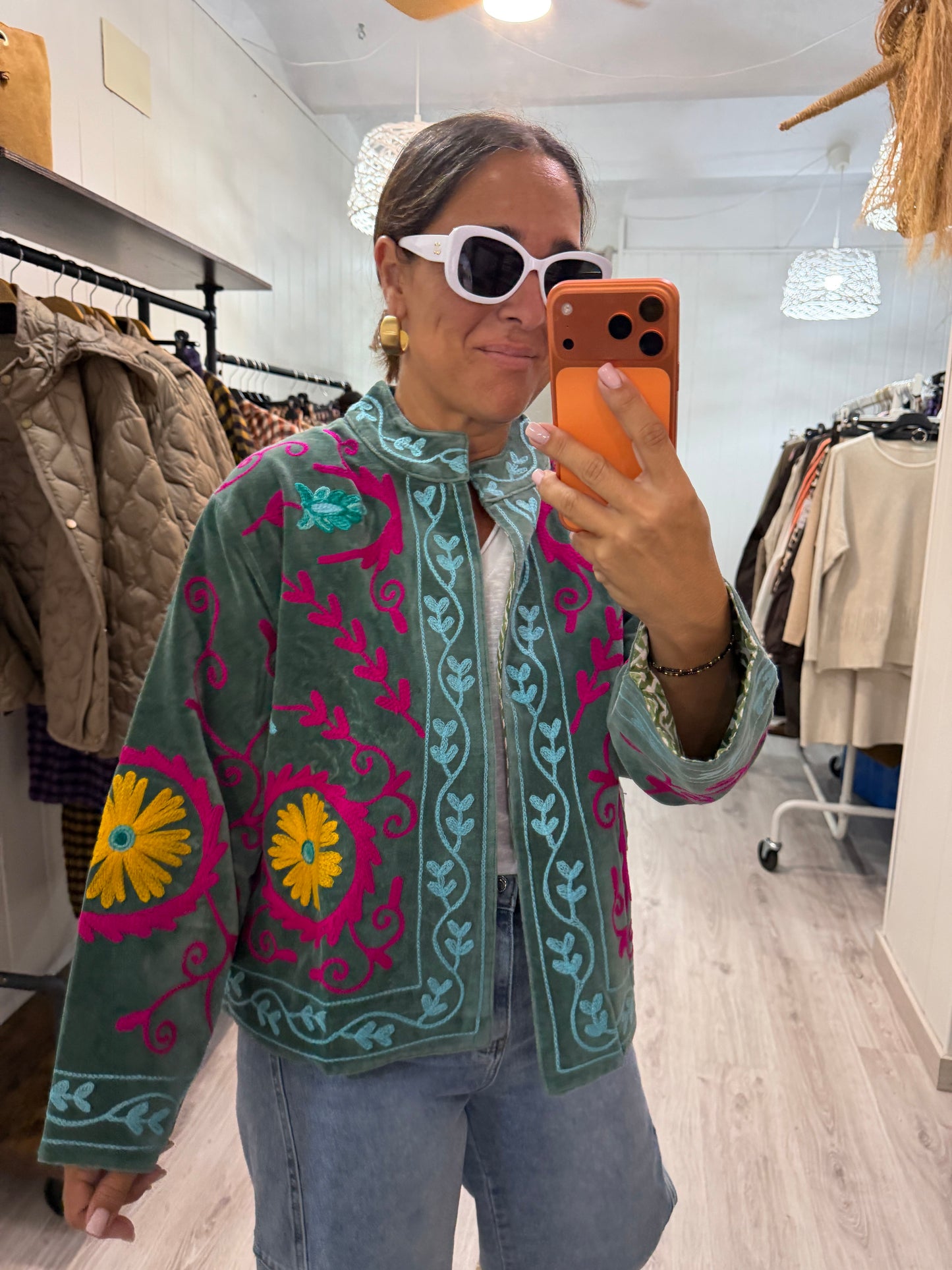 Chaqueta Suzani terciopelo turquesa, fucsia, amarillo
