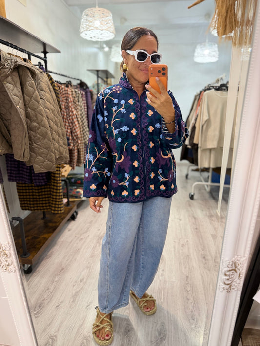 Chaqueta Suzani terciopelo marino, salmón, berenjena y celeste