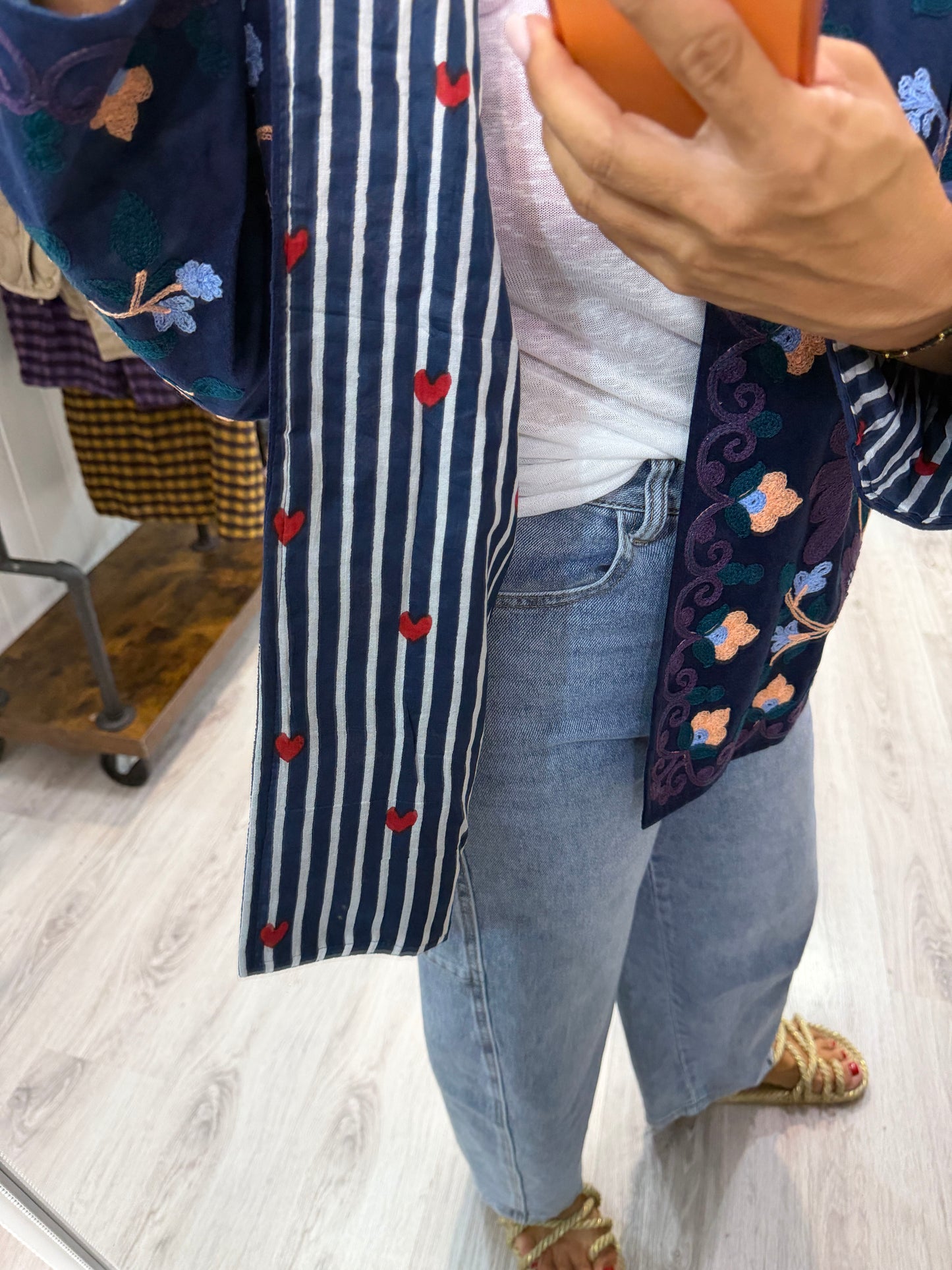 Chaqueta Suzani terciopelo marino, salmón, berenjena y celeste