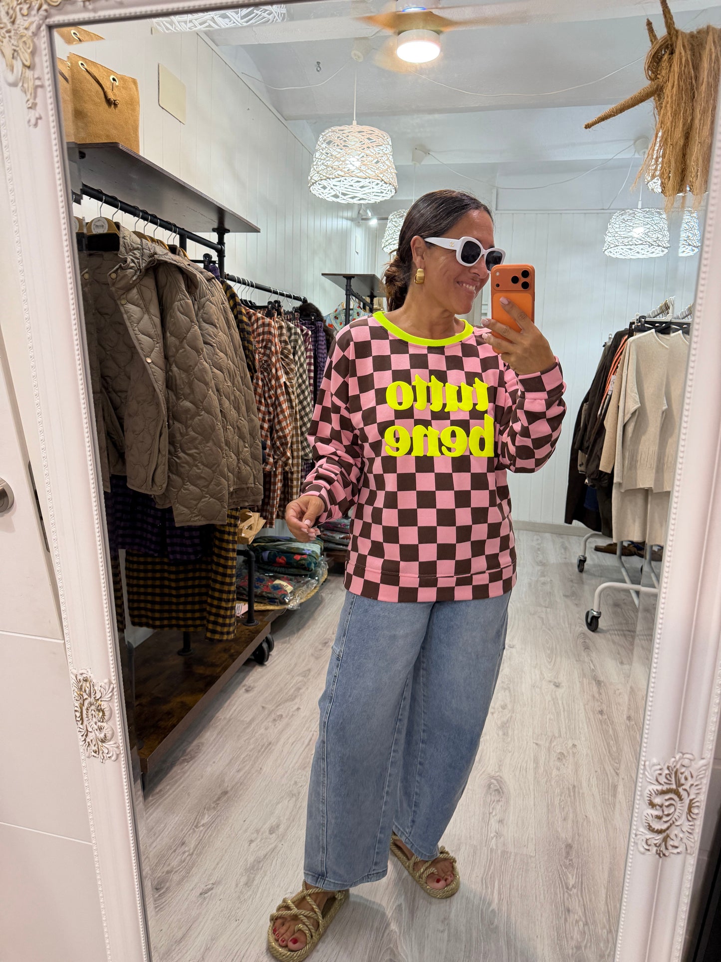 Sudadera Tutto Bene rosa y chocolate