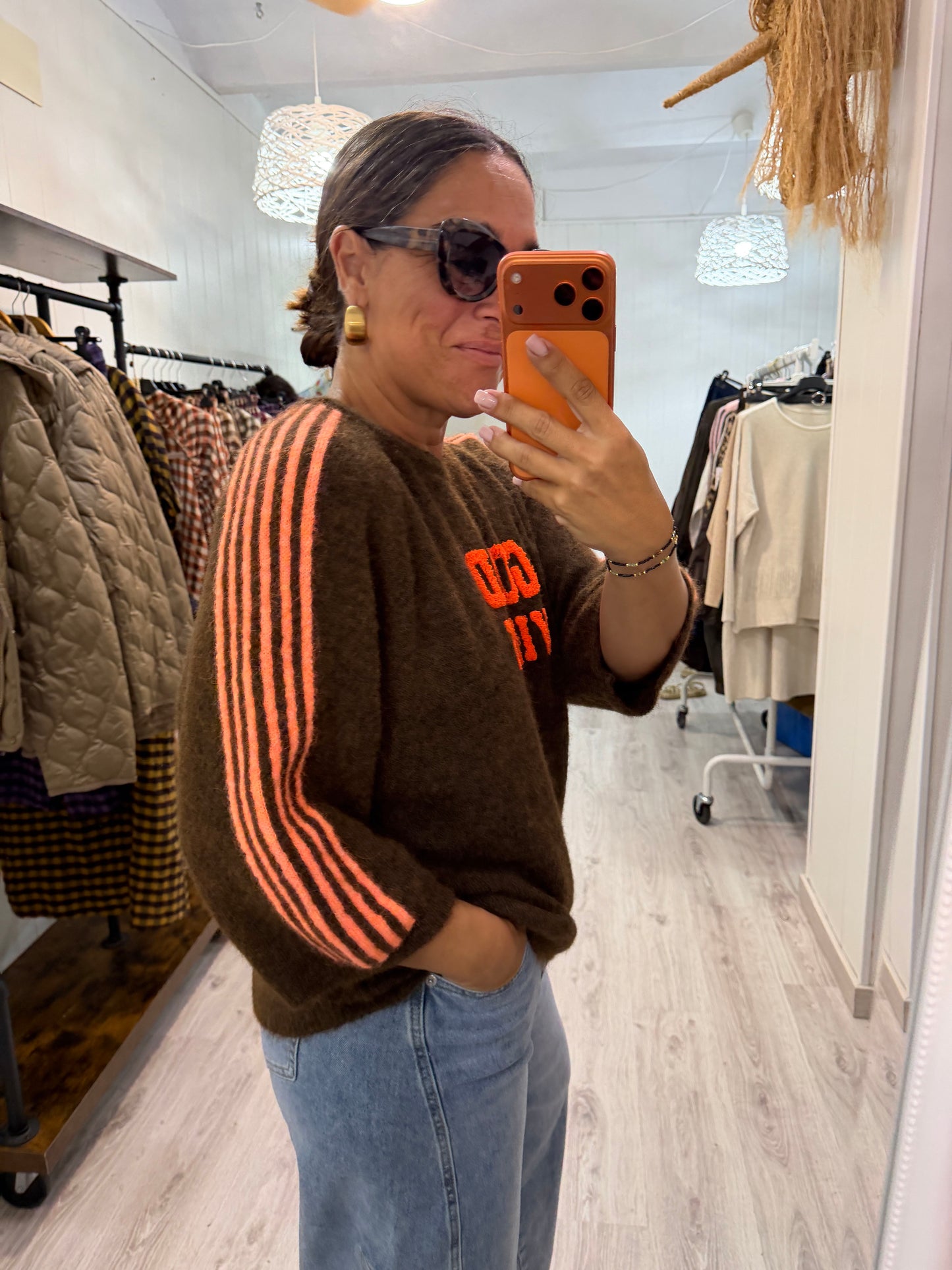 Jersei Good Vibes Chocolate y naranja fluor