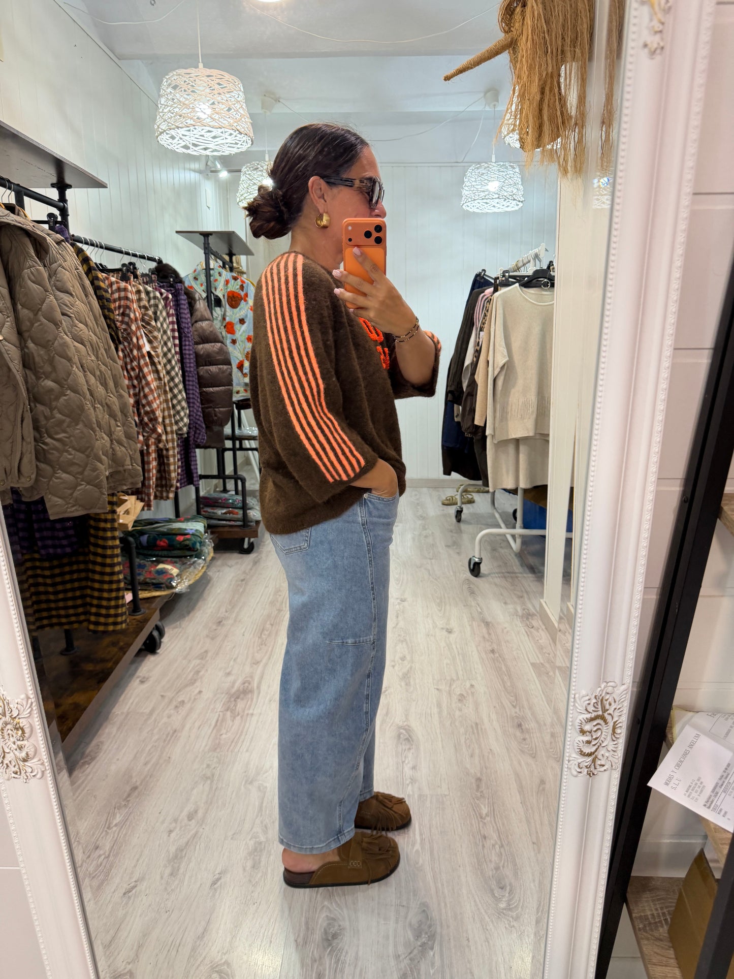 Jersei Good Vibes Chocolate y naranja fluor