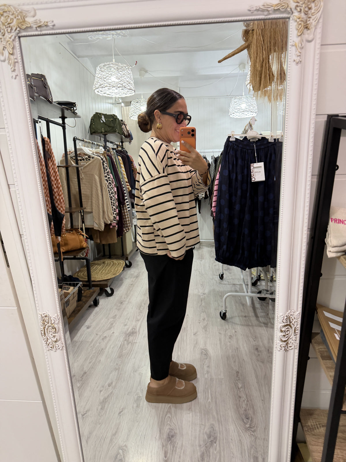 Camiseta Hendaya beige y negro