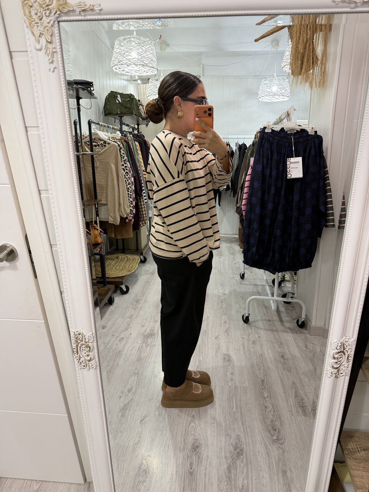 Camiseta Hendaya beige y negro