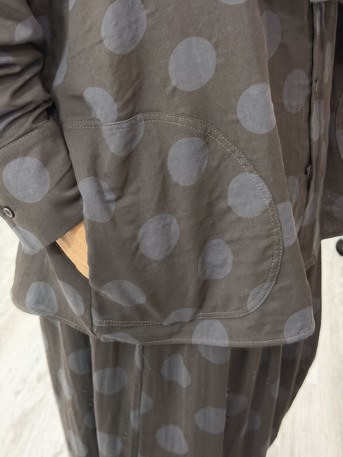 Conjunto Mika topos chocolate y gris