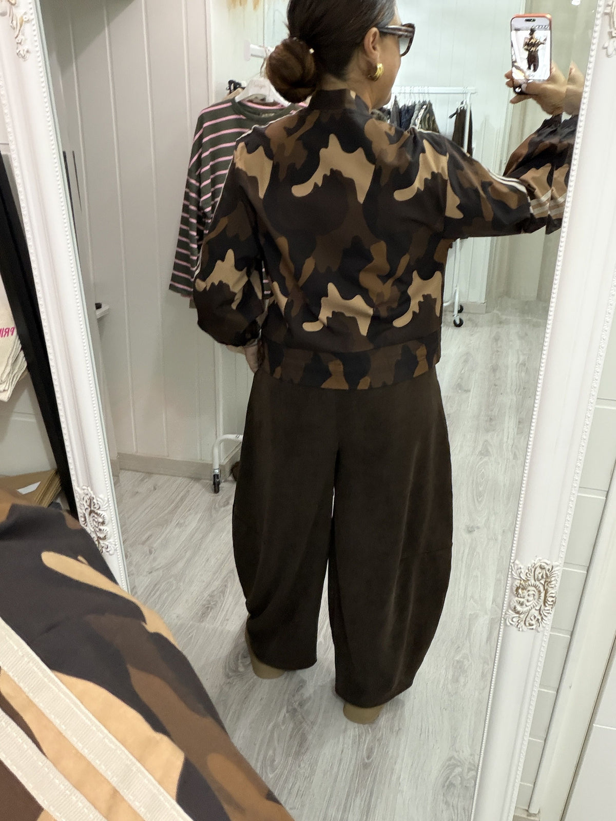 Pantalón Jogger Balloon micropana suave chocolate