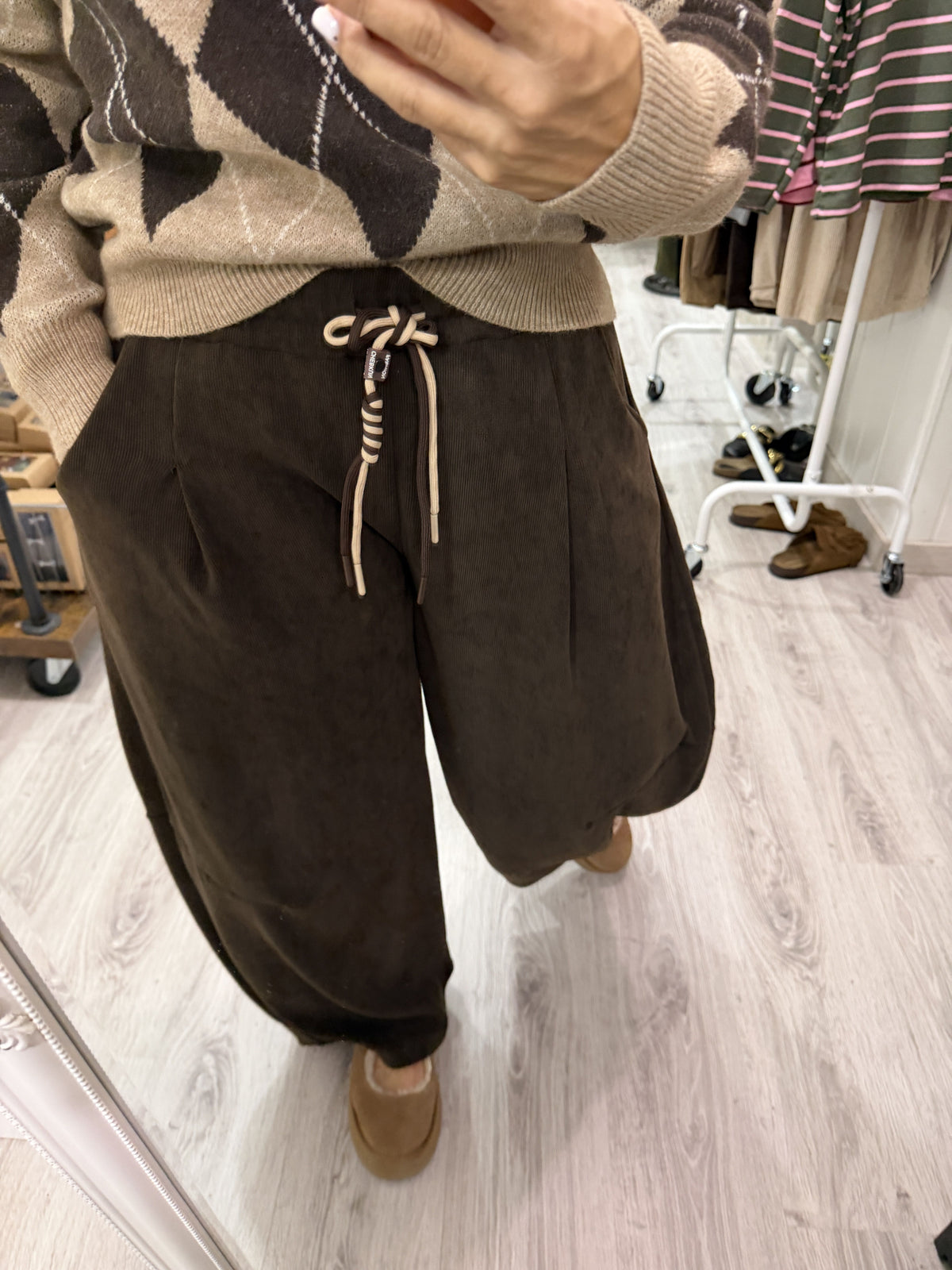 Jersei Copenhague rombos chocolate y taupe