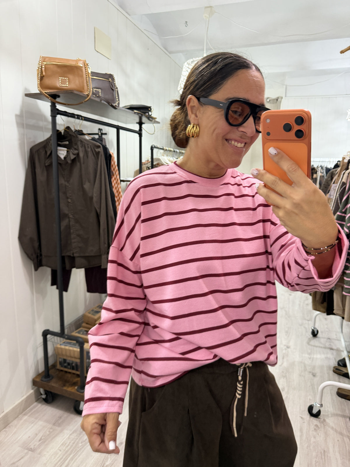 Camiseta Hendaya rosa y burdeos