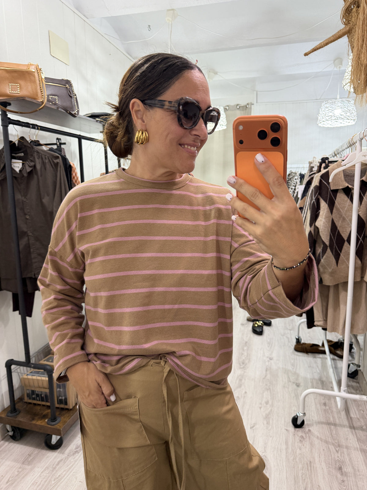 Camiseta Hendaya camel y rosa