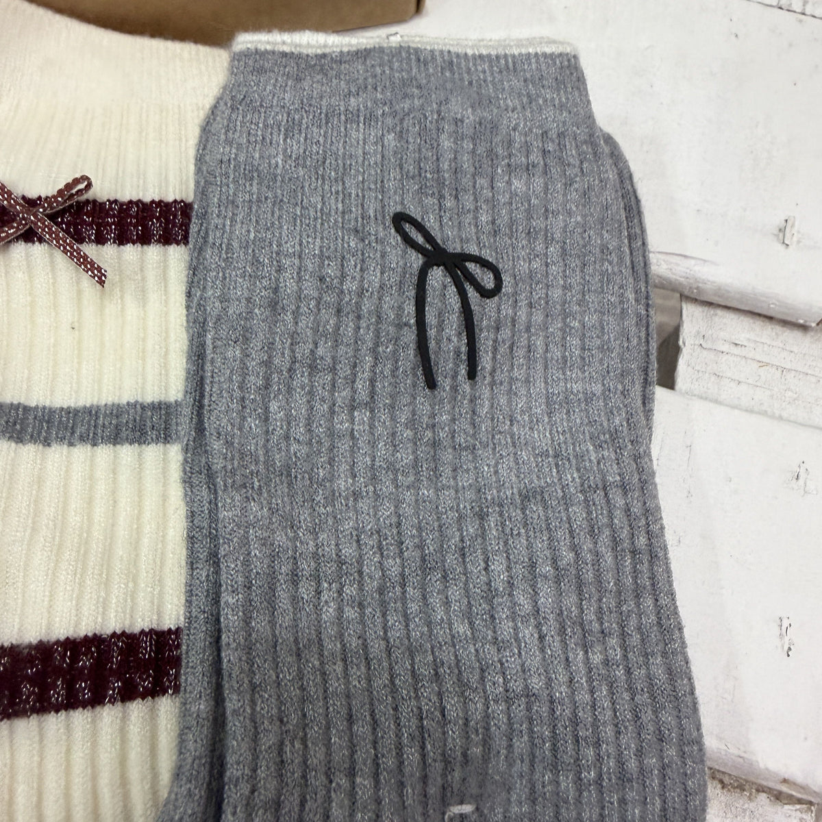 Pack 3 calcetines Lazos burdeos y gris