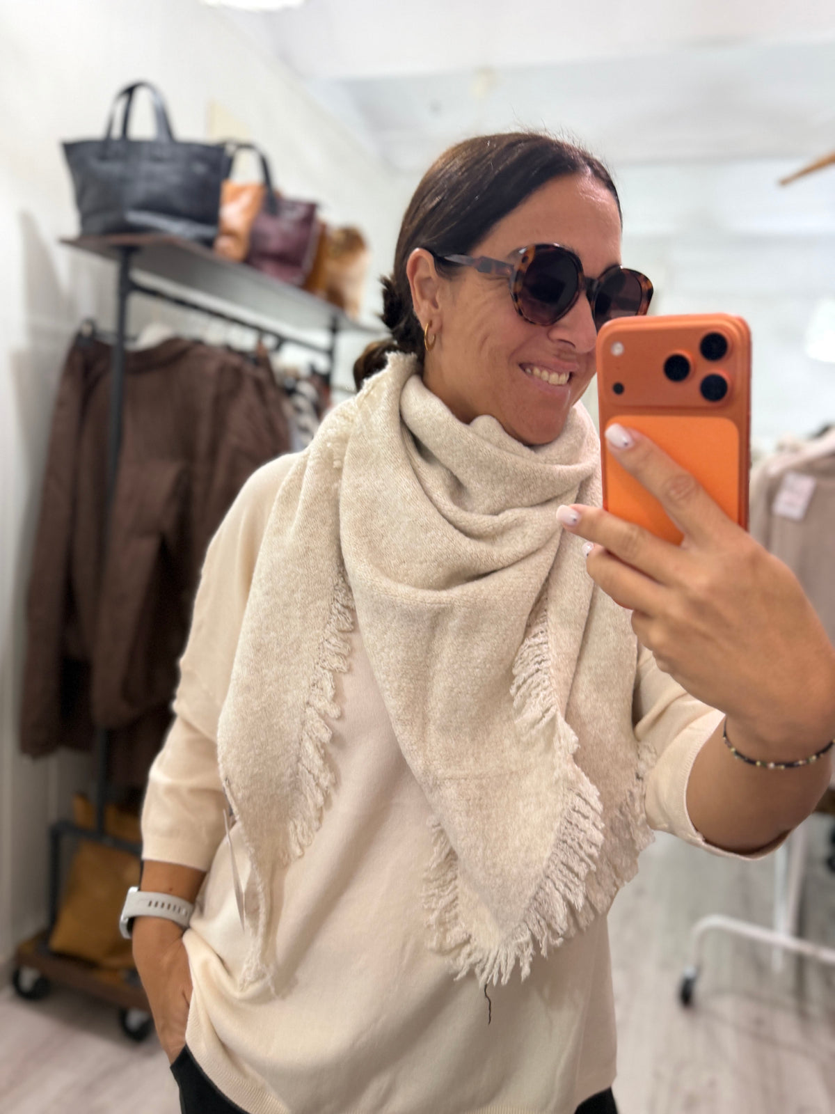Bandana Alaska punto suave fleco marfil