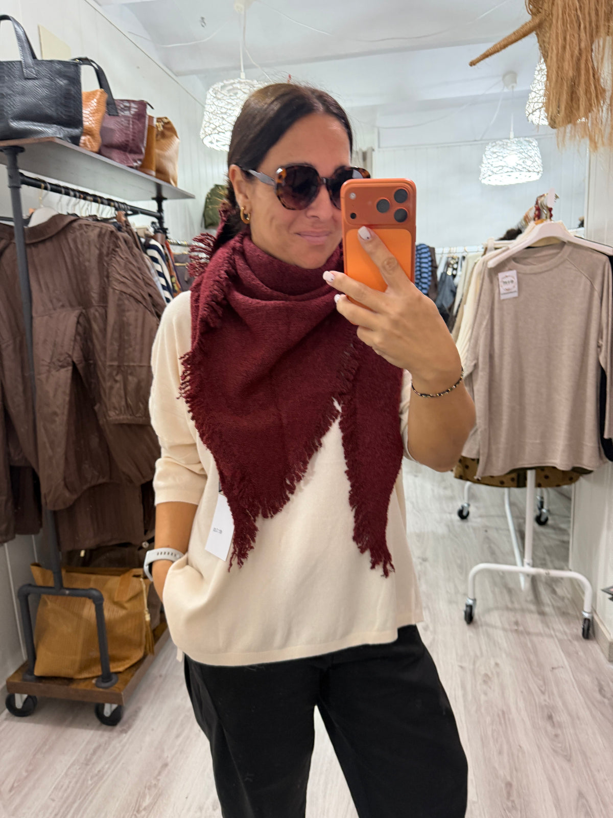 Bandana Alaska punto suave fleco burdeos
