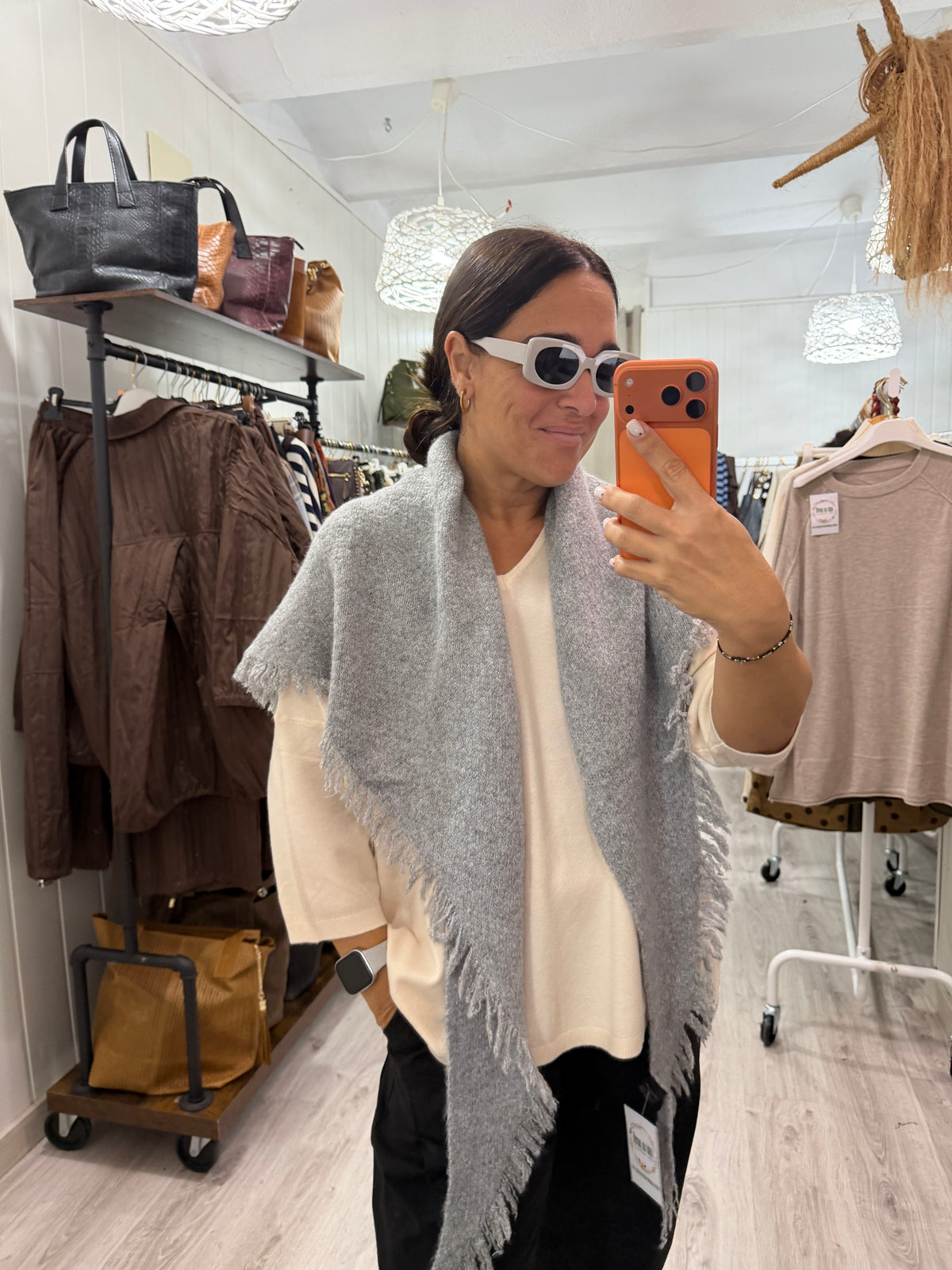 Bandana Alaska punto suave fleco gris