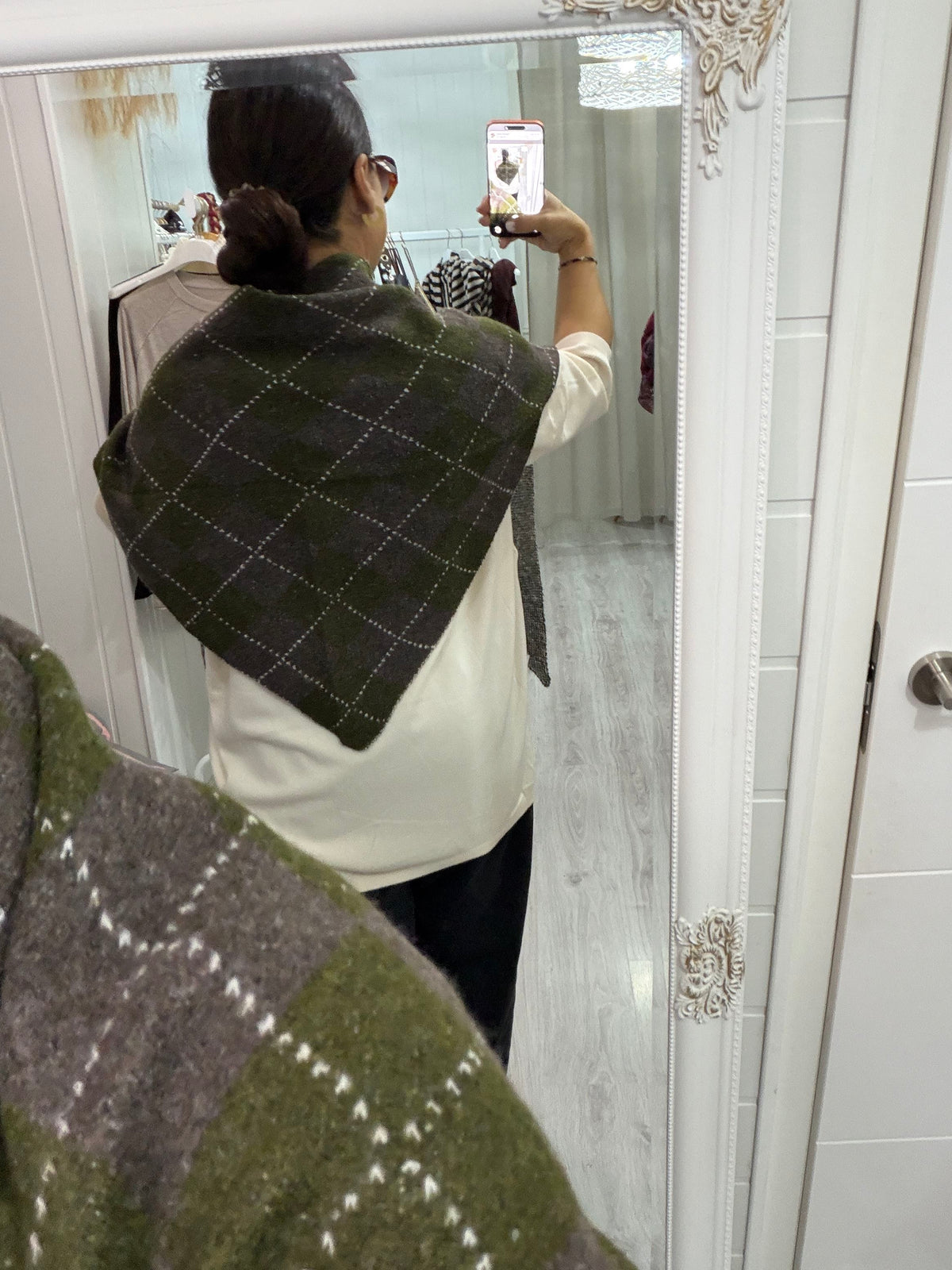 Bandana Copenhague punto suave rombos kaki y taupe