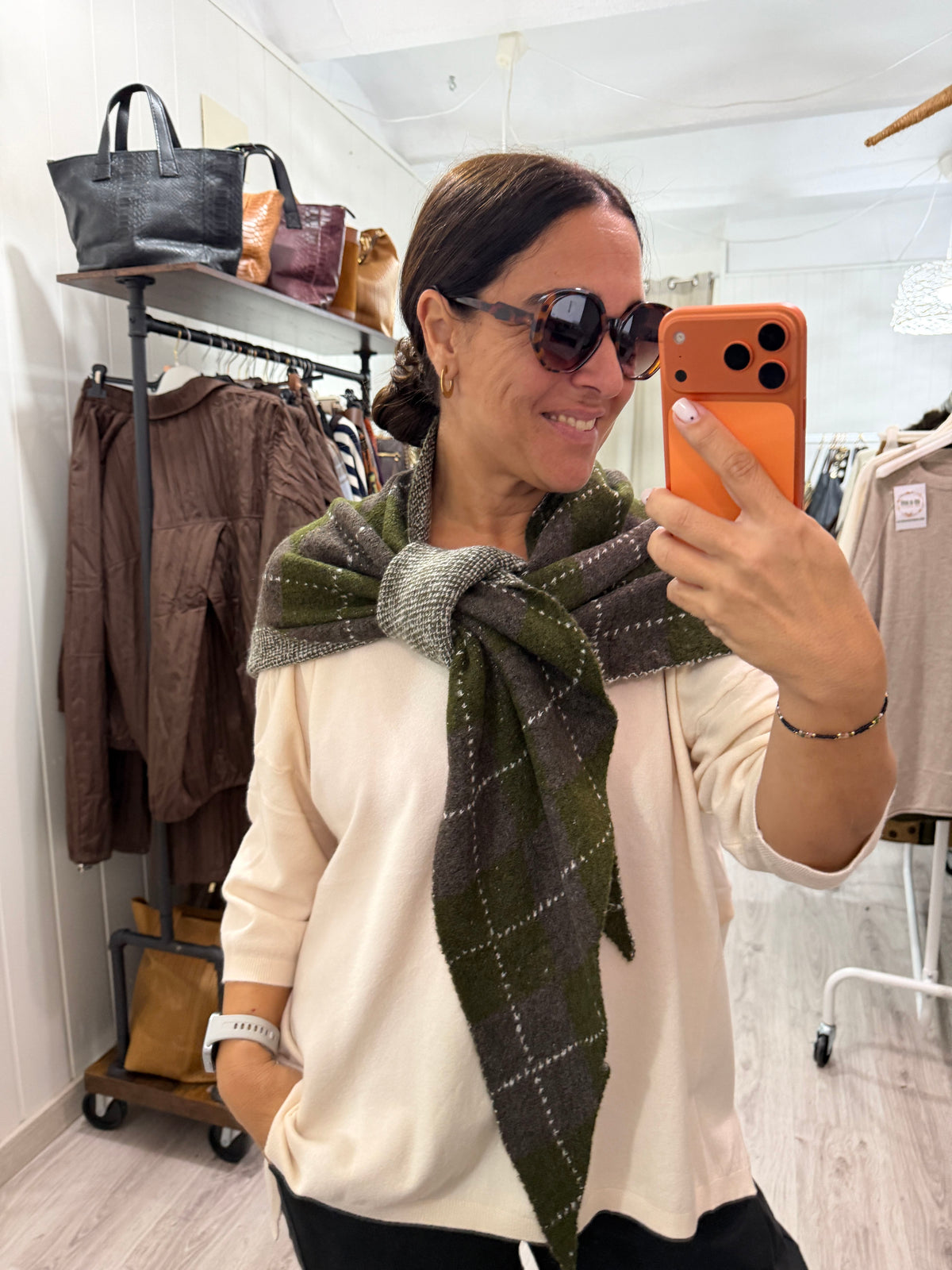 Bandana Copenhague punto suave rombos kaki y taupe