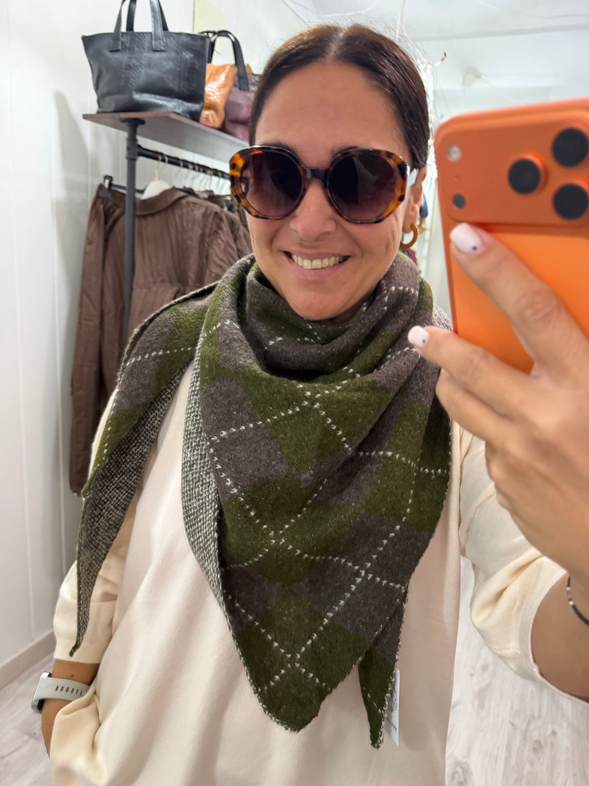 Bandana Copenhague punto suave rombos kaki y taupe