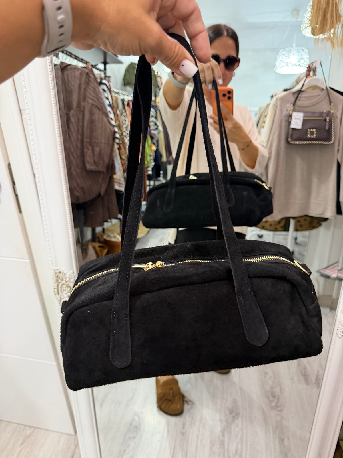 Bolso Baguette negro · Incluye asa bandolera