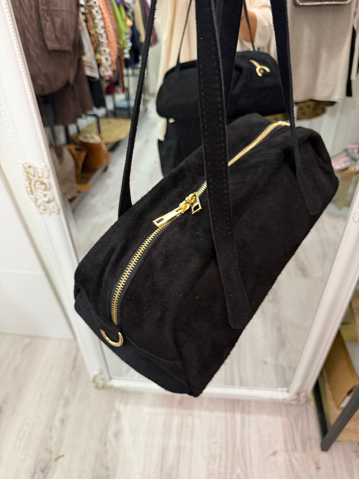 Bolso Baguette negro · Incluye asa bandolera