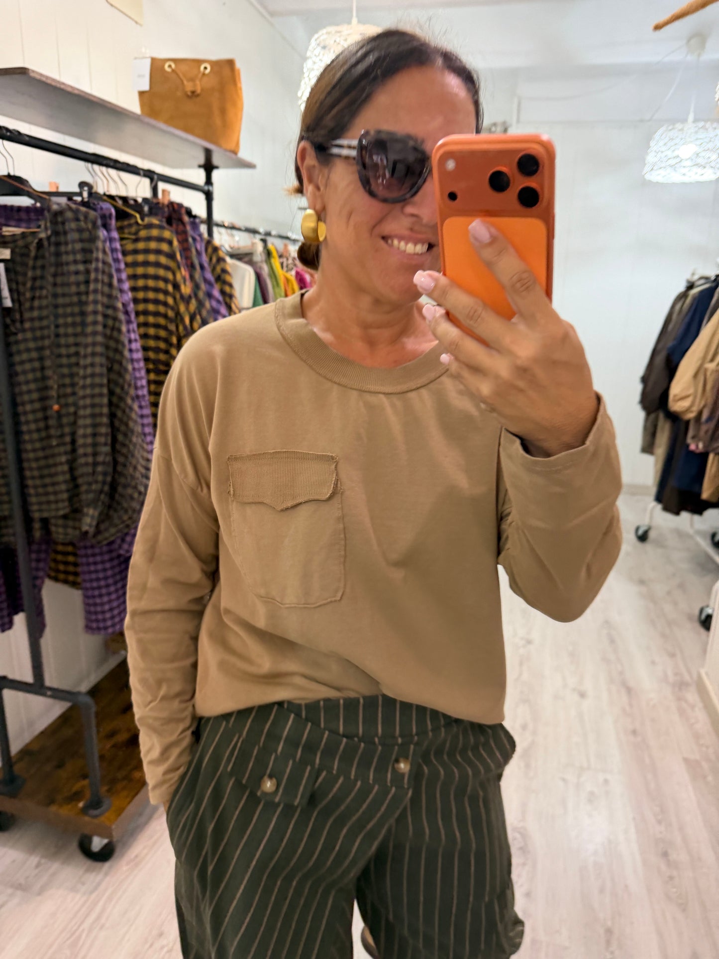 Pantalón Kukoi rayas kaki y camel