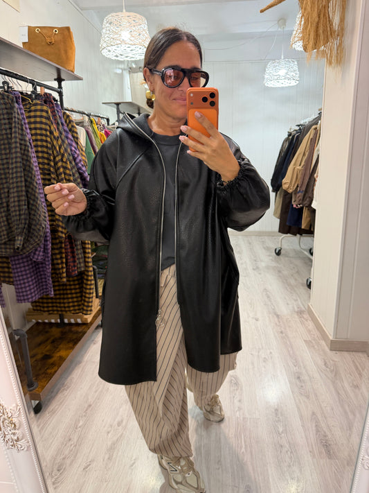Parka Nagasaki ecopiel negro