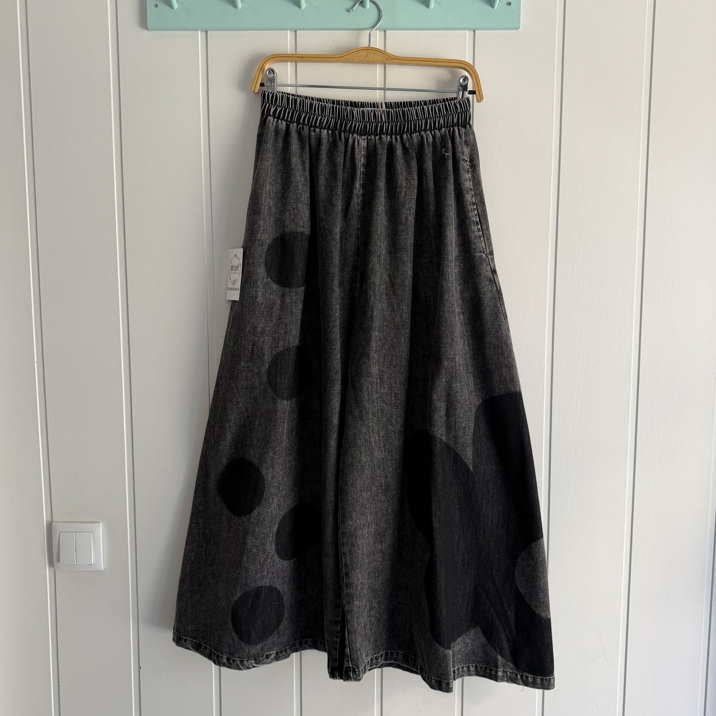 Pantalón Topo Flor efecto falda jeans negro
