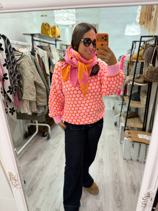 Bufanda bandana triangular flor naranja y fucsia