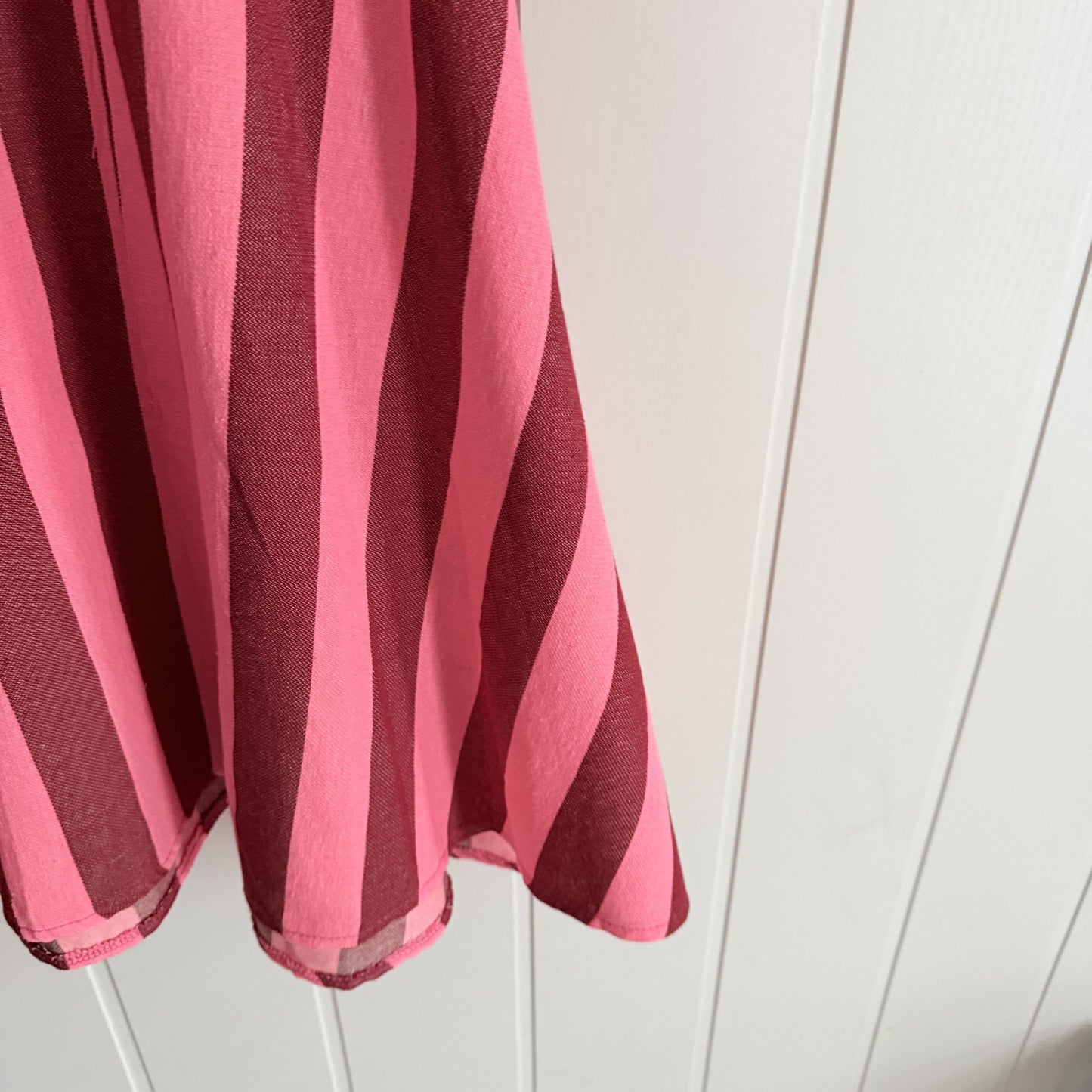 Vestido Cascais corto burdeos y fucsia