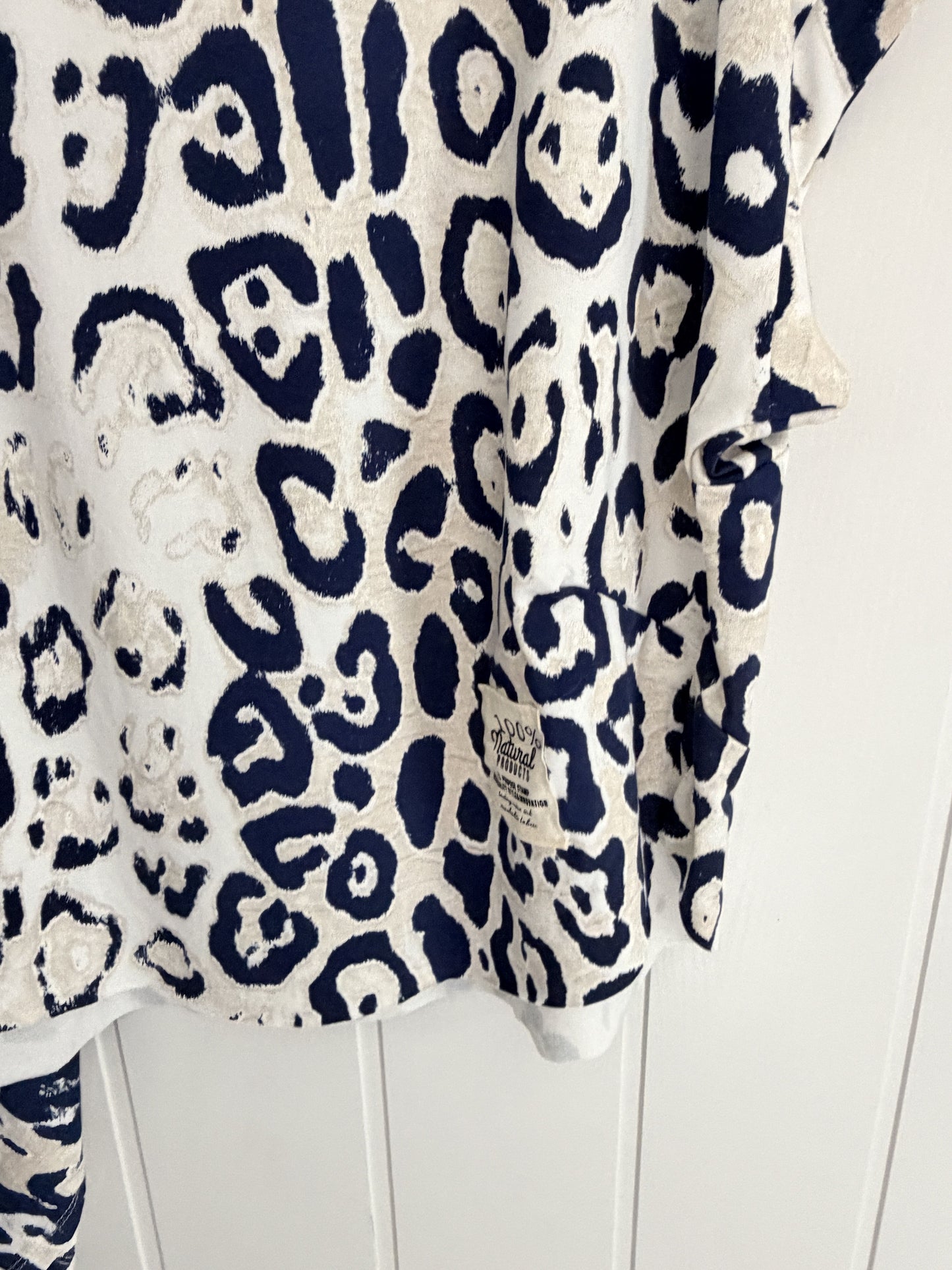 Conjunto Jogger animal print azul marino