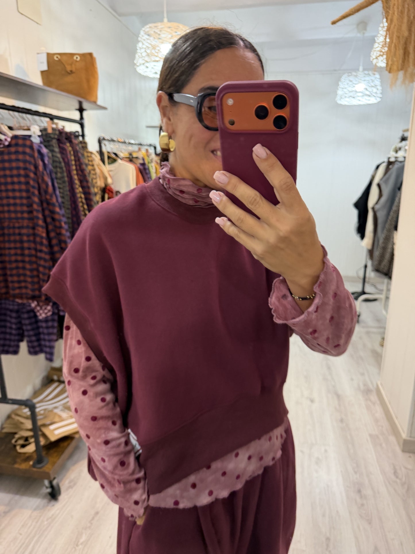 Conjunto Mei oversize burdeos