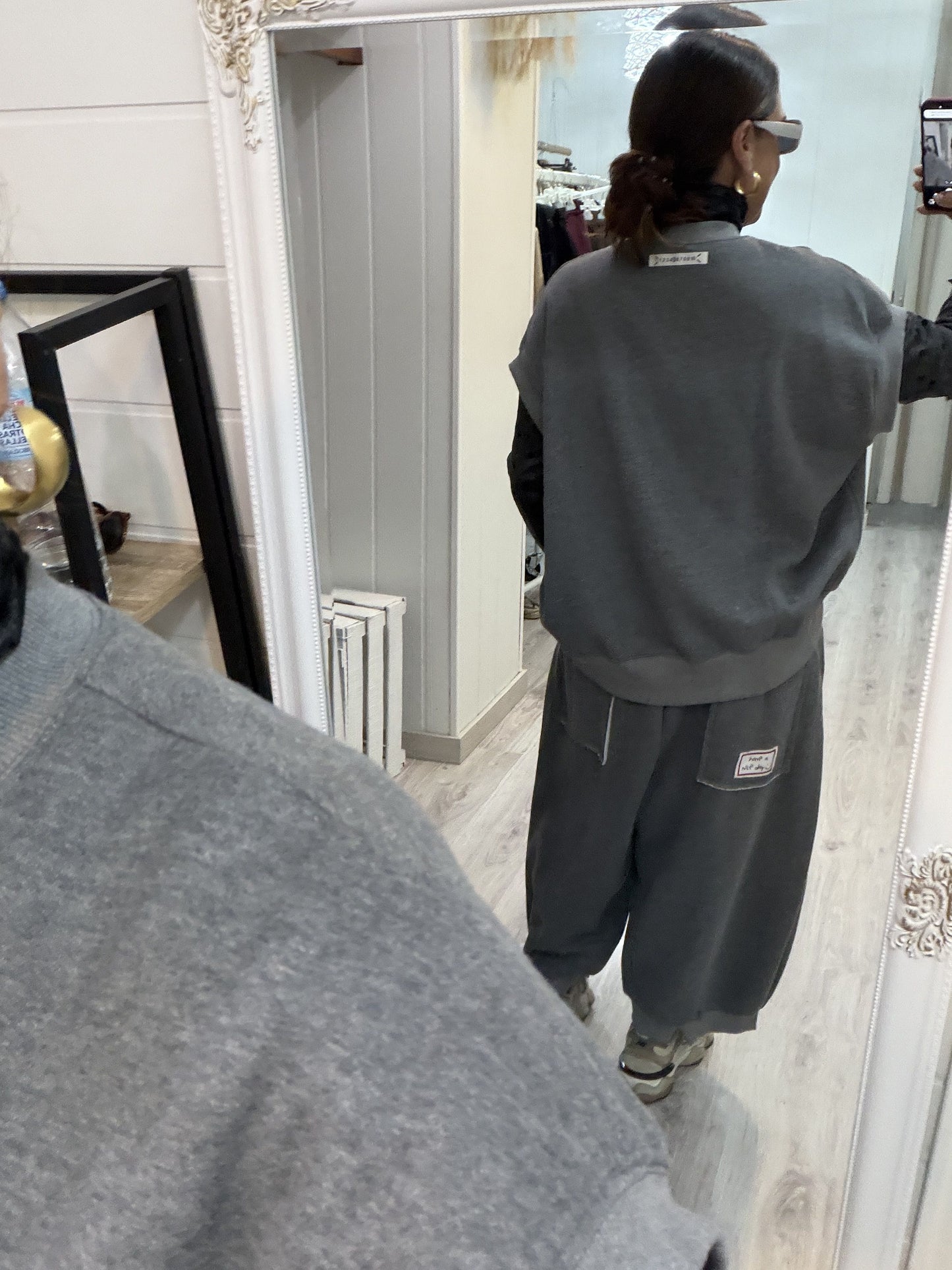 Conjunto Mei oversize gris