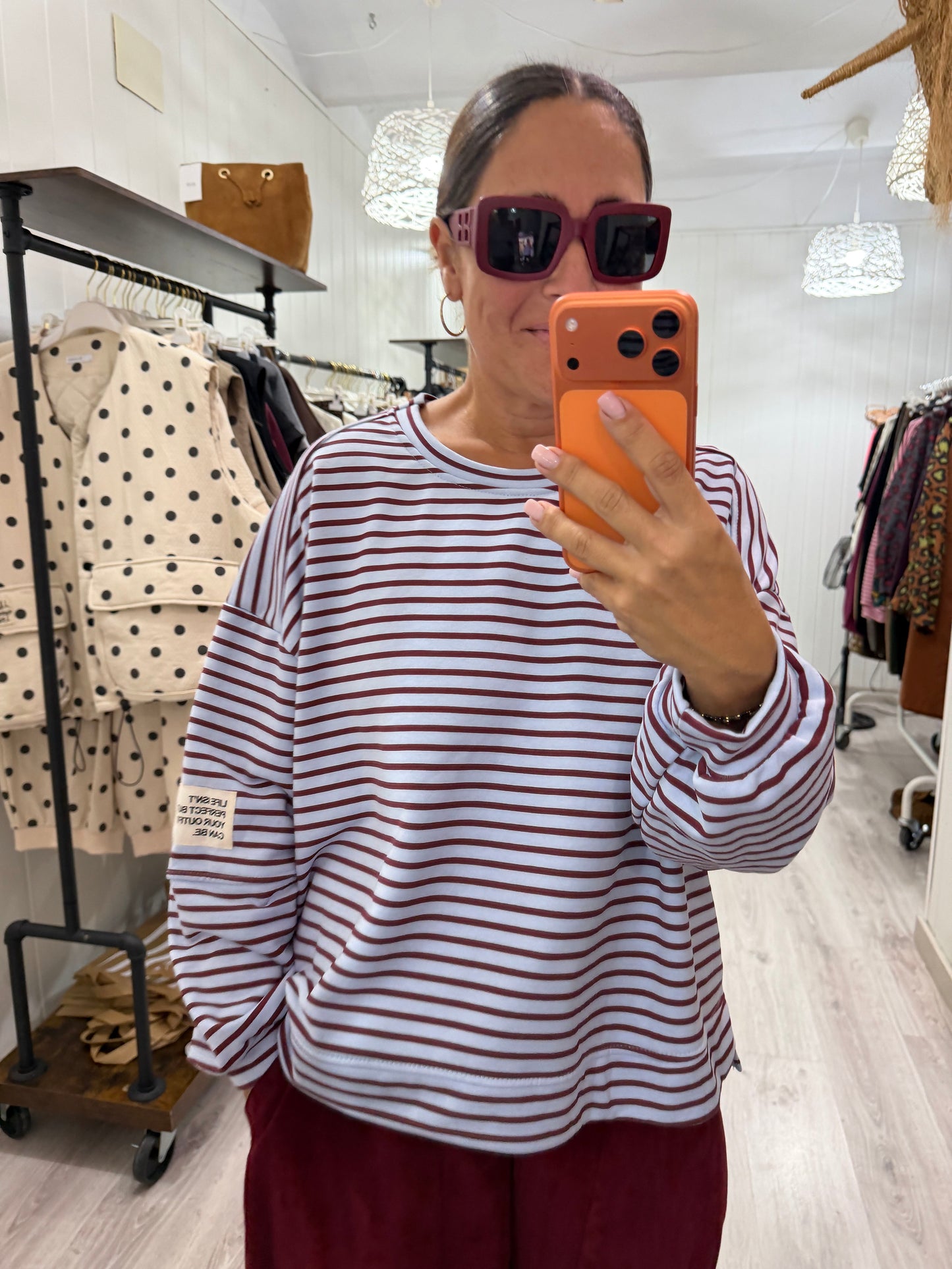 Sudadera Milrayas oversize cielo y burdeos